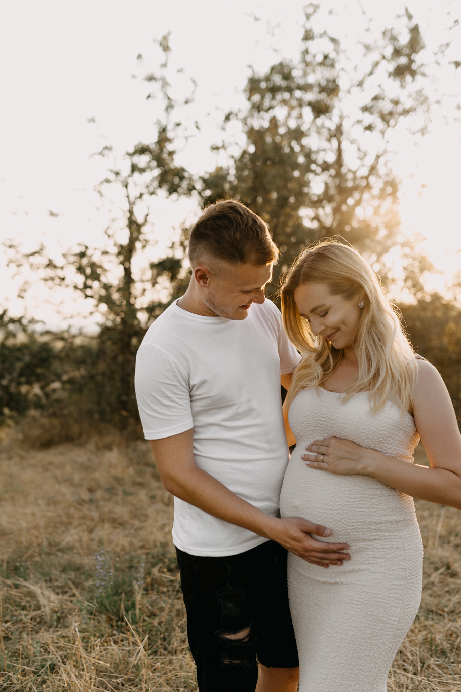těhotenské focení přerov, olomouc, kroměříž, zlín, prostějov, fotograf, fotografka, veronika amber, veronika čelko