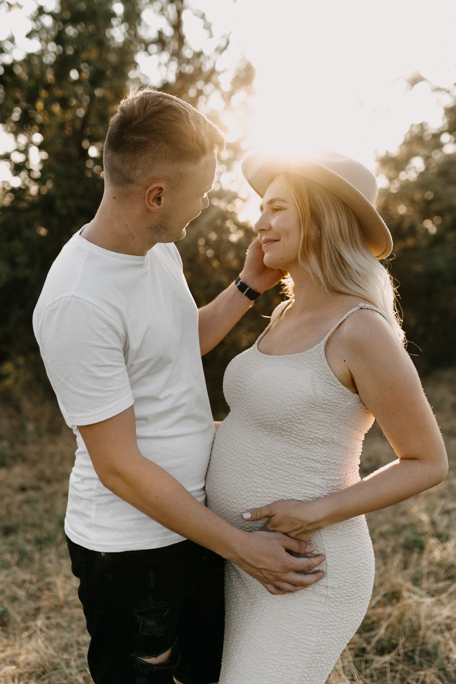 těhotenské focení přerov, olomouc, kroměříž, zlín, prostějov, fotograf, fotografka, veronika amber, veronika čelko