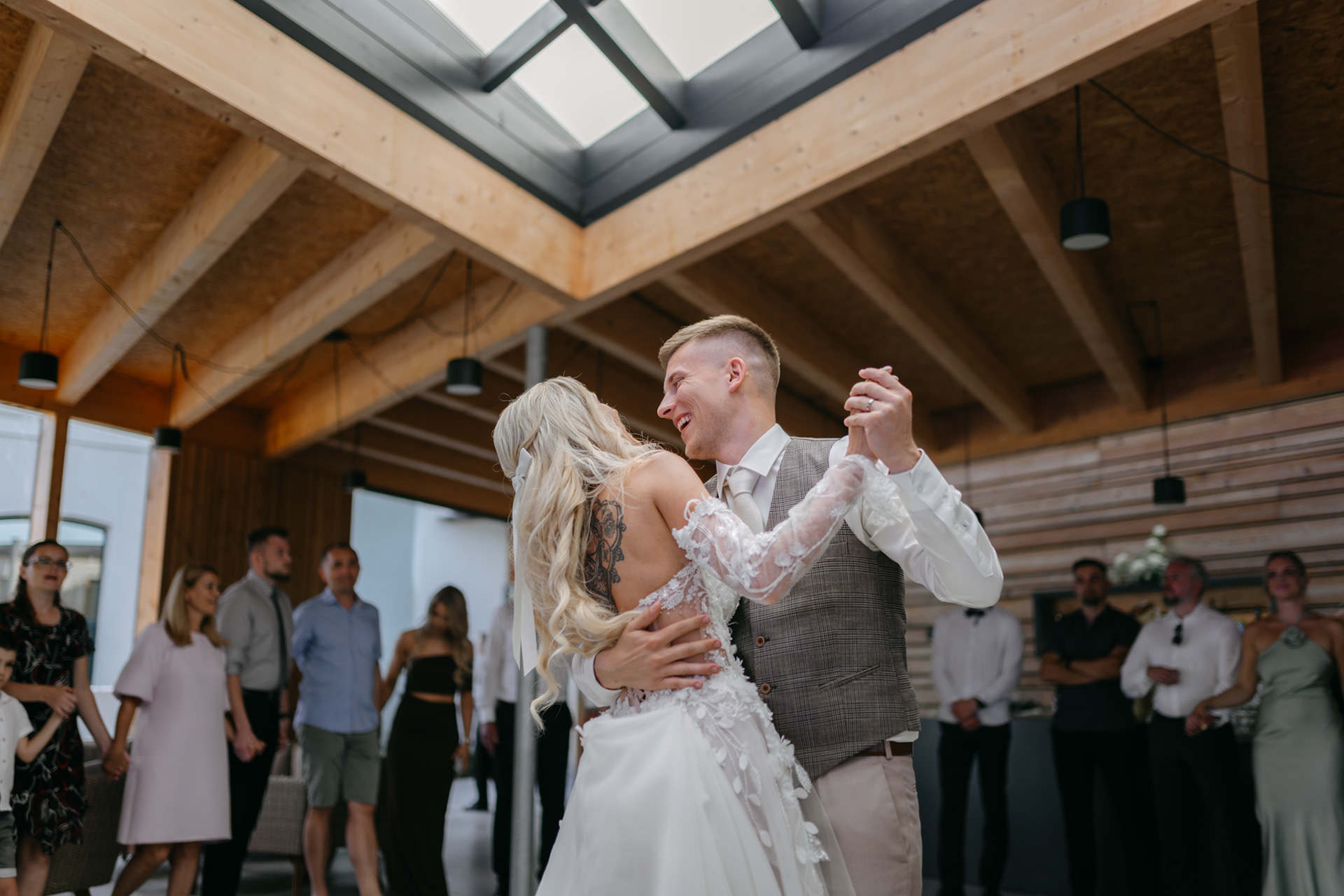 svatba Prachárna, svatba Olomouc, svatební fotografka Olomouc, fotografka Přerov, fotografka Zlín, fotografka Kroměříž, fotografka Brno, fotografka Ostrava, Fotografka uherské hradiště, veronika amber