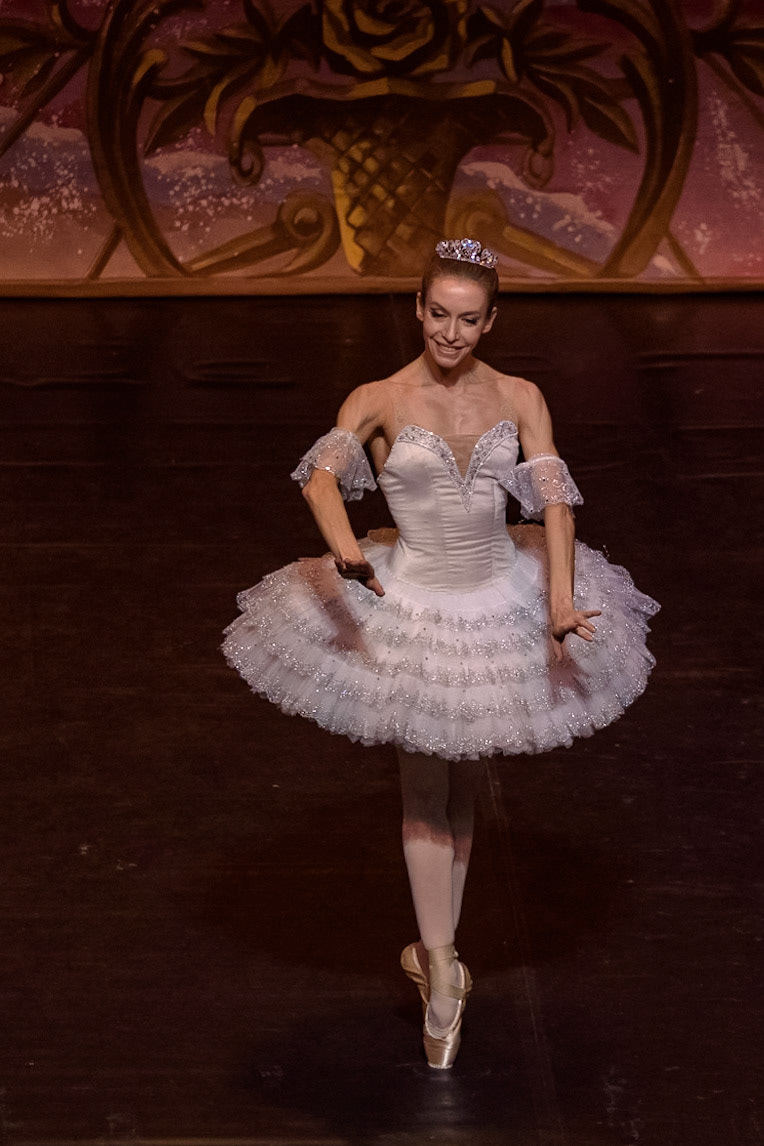 Bolshoi Ballet @bolshoi_theatre  performing "The Nutcracker" at @teatrenacional "Teatre Nacional de Catalunya"