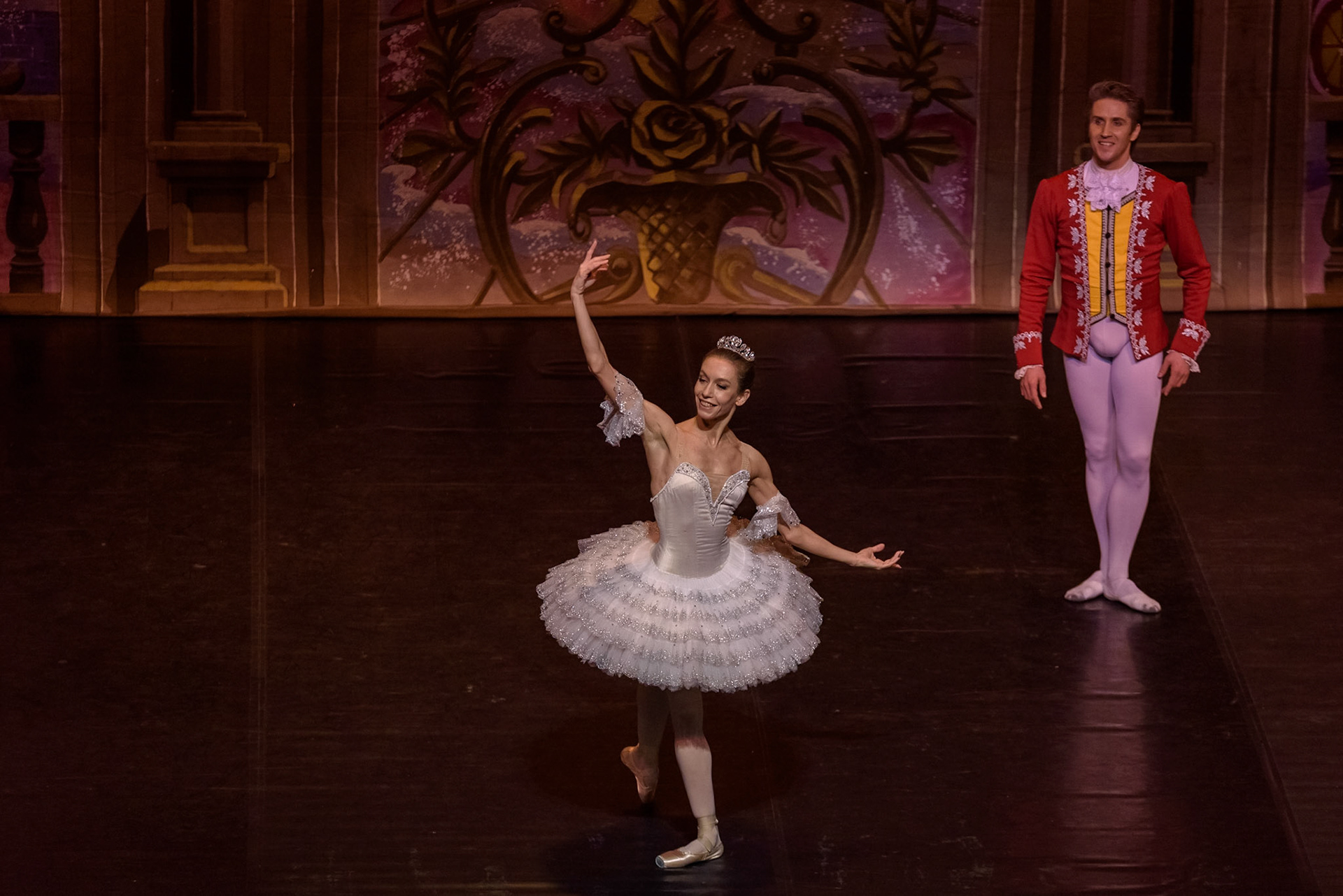 Bolshoi Ballet @bolshoi_theatre  performing "The Nutcracker" at @teatrenacional "Teatre Nacional de Catalunya"