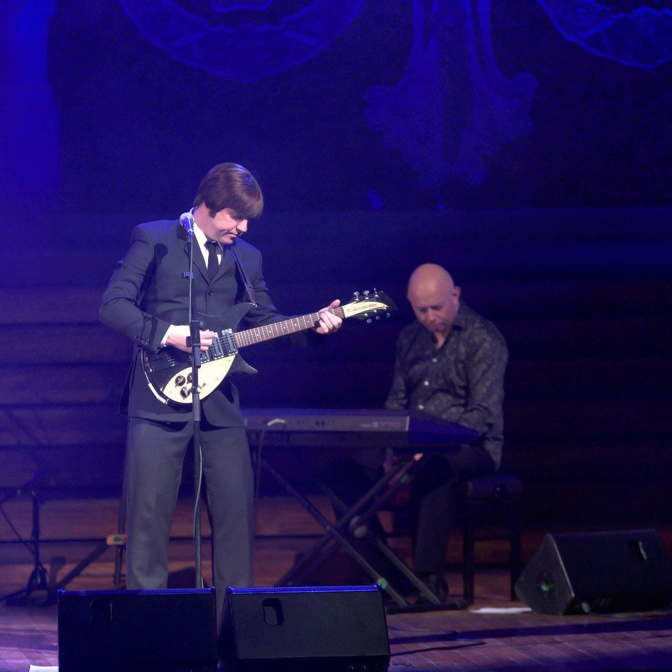 The Mersey Beatles @merseybeatles performing a tribute to “The Beatles” at @palaumusicacat