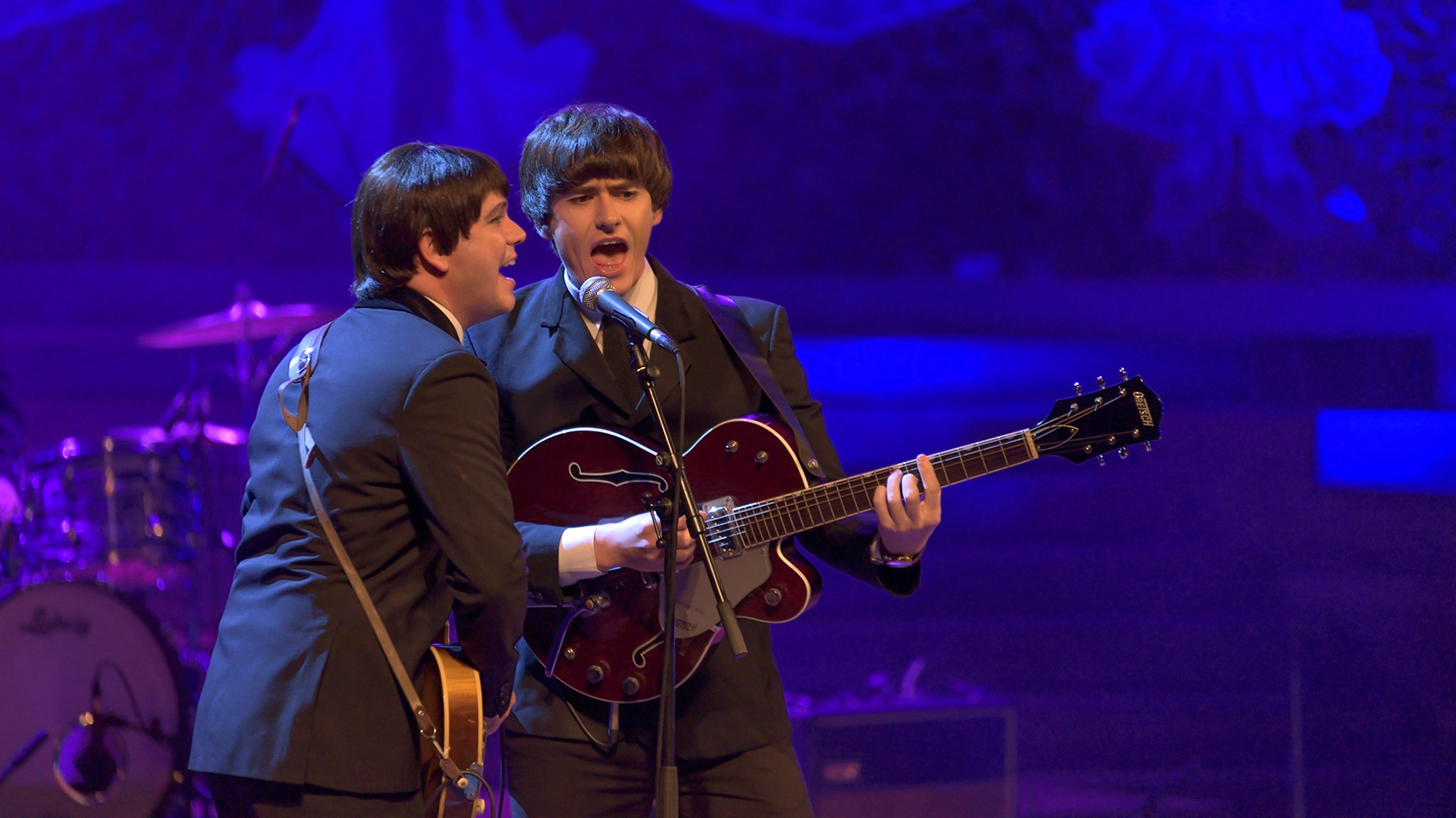 The Mersey Beatles @merseybeatles performing a tribute to “The Beatles” at @palaumusicacat