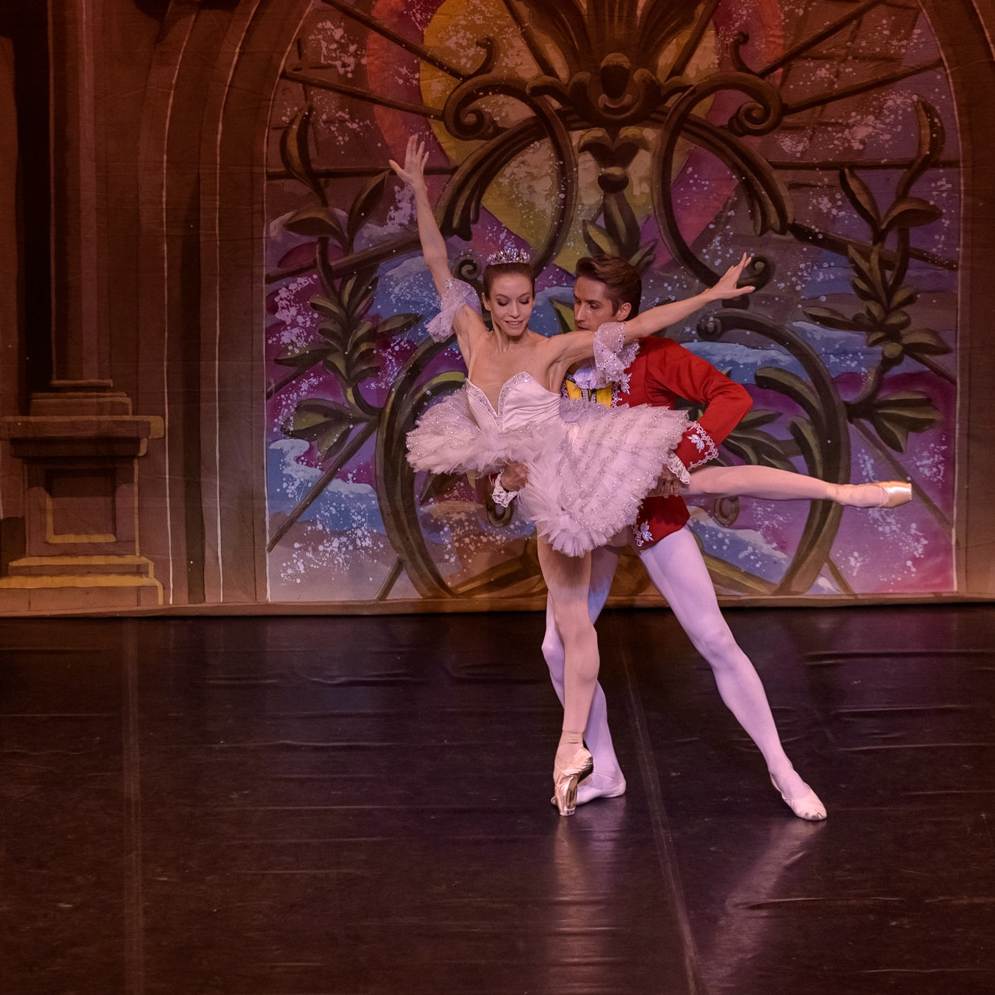Bolshoi Ballet @bolshoi_theatre  performing "The Nutcracker" at @teatrenacional "Teatre Nacional de Catalunya"