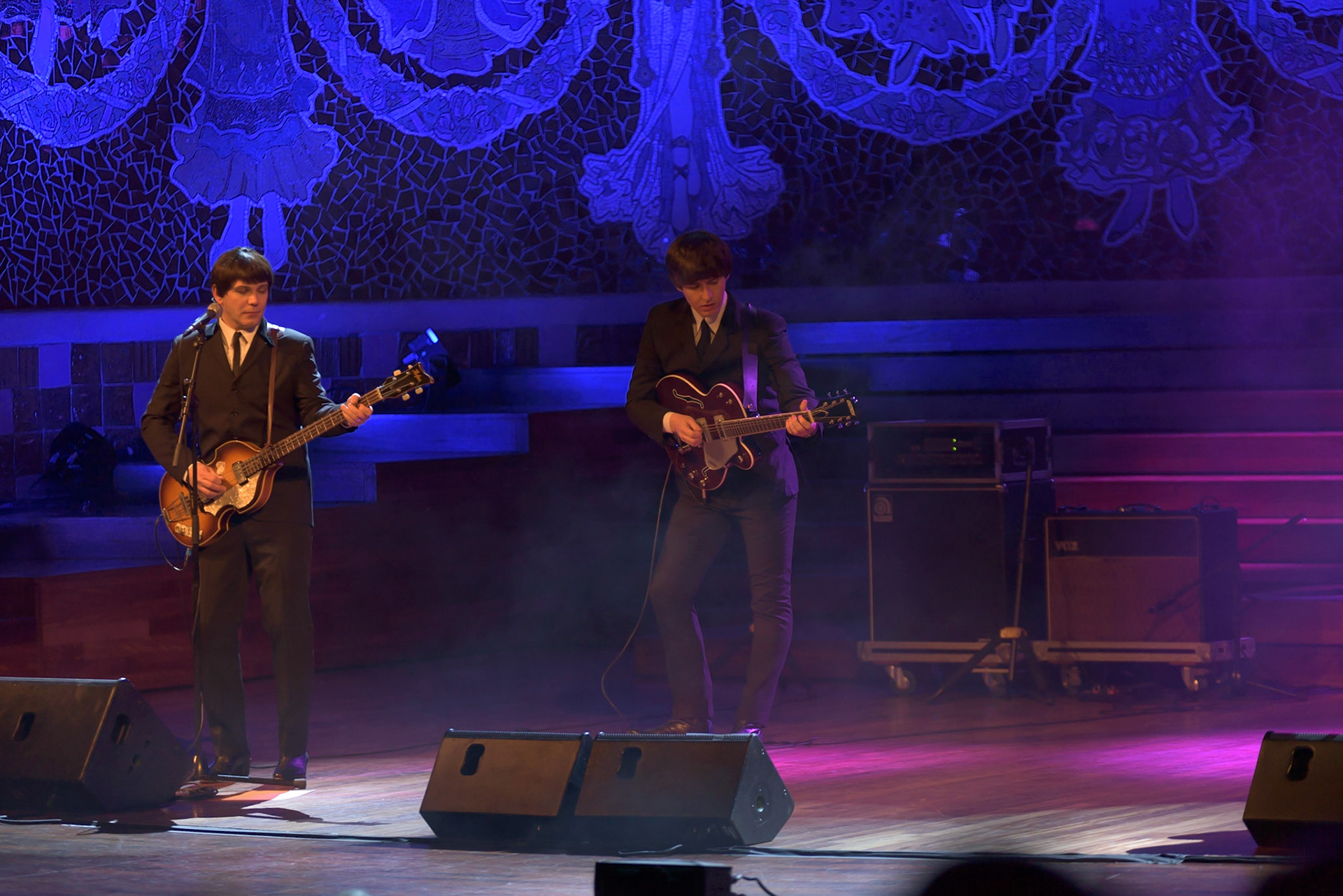 The Mersey Beatles @merseybeatles performing a tribute to “The Beatles” at @palaumusicacat
