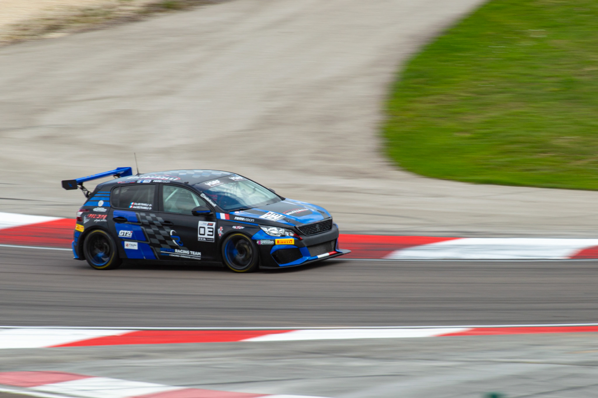Racing by Peugeot