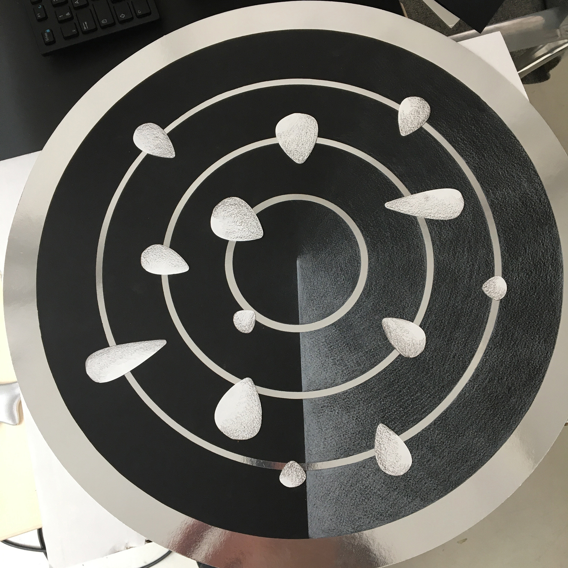 Handmade scenographic element