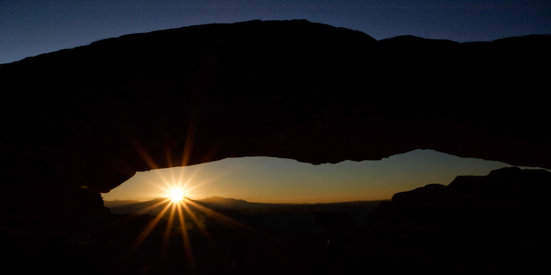 Sunrise At Arches