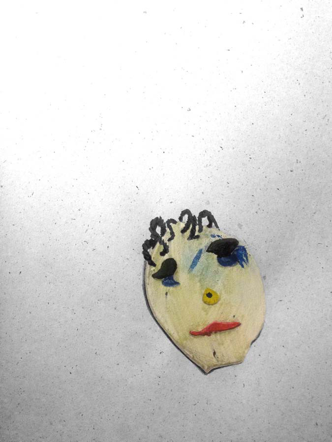 some weird face I made as a kid in kindergarten. 16.03.2016.
