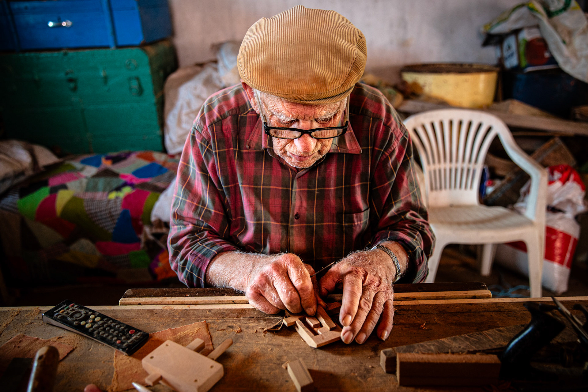Making of a traditional Corvo door lock. Azores, Portugal