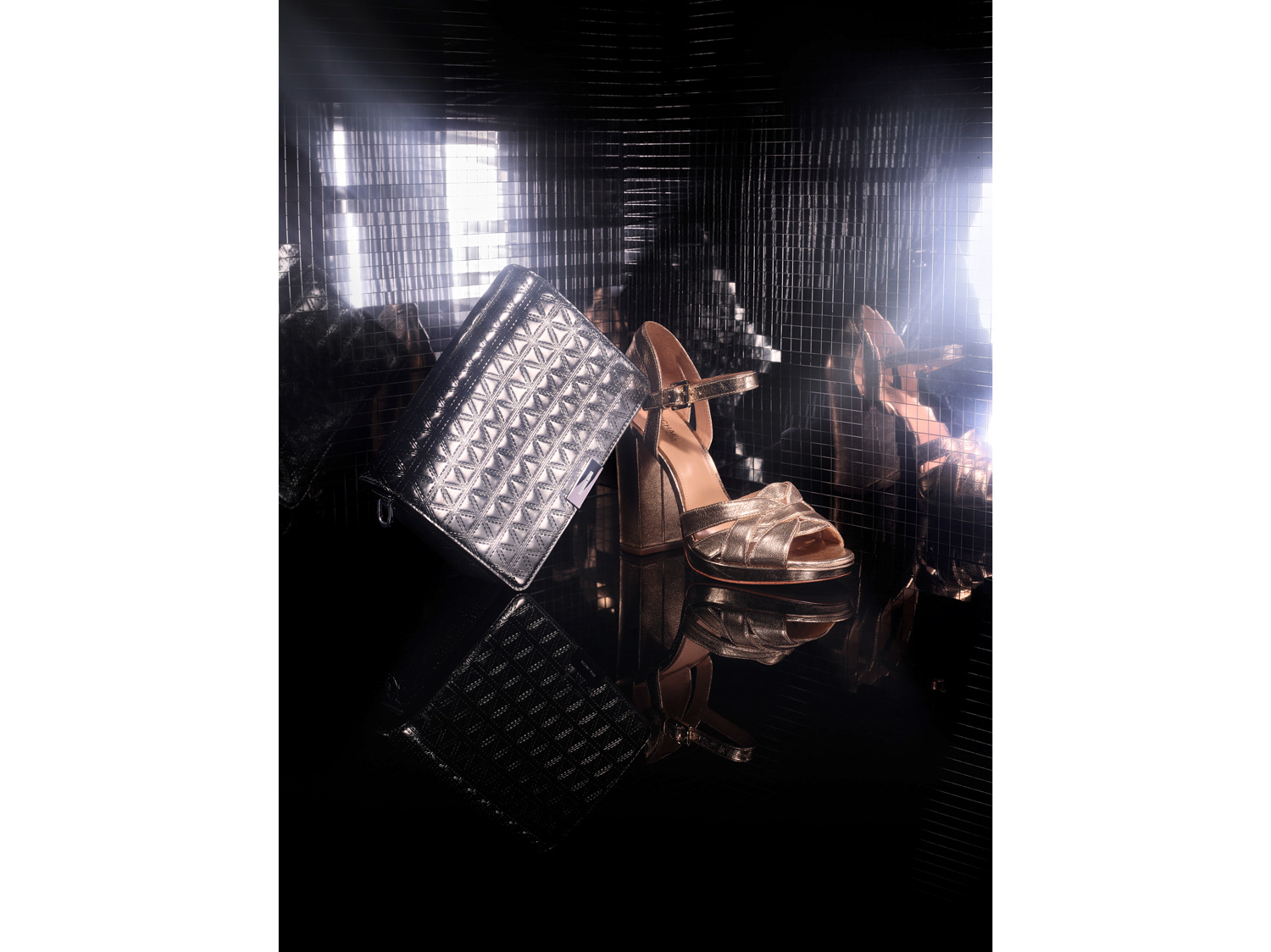 Still life photography, Palast photographie, fashion editorial with Michael Kors bag and shoes in reflective environment, Paris, France