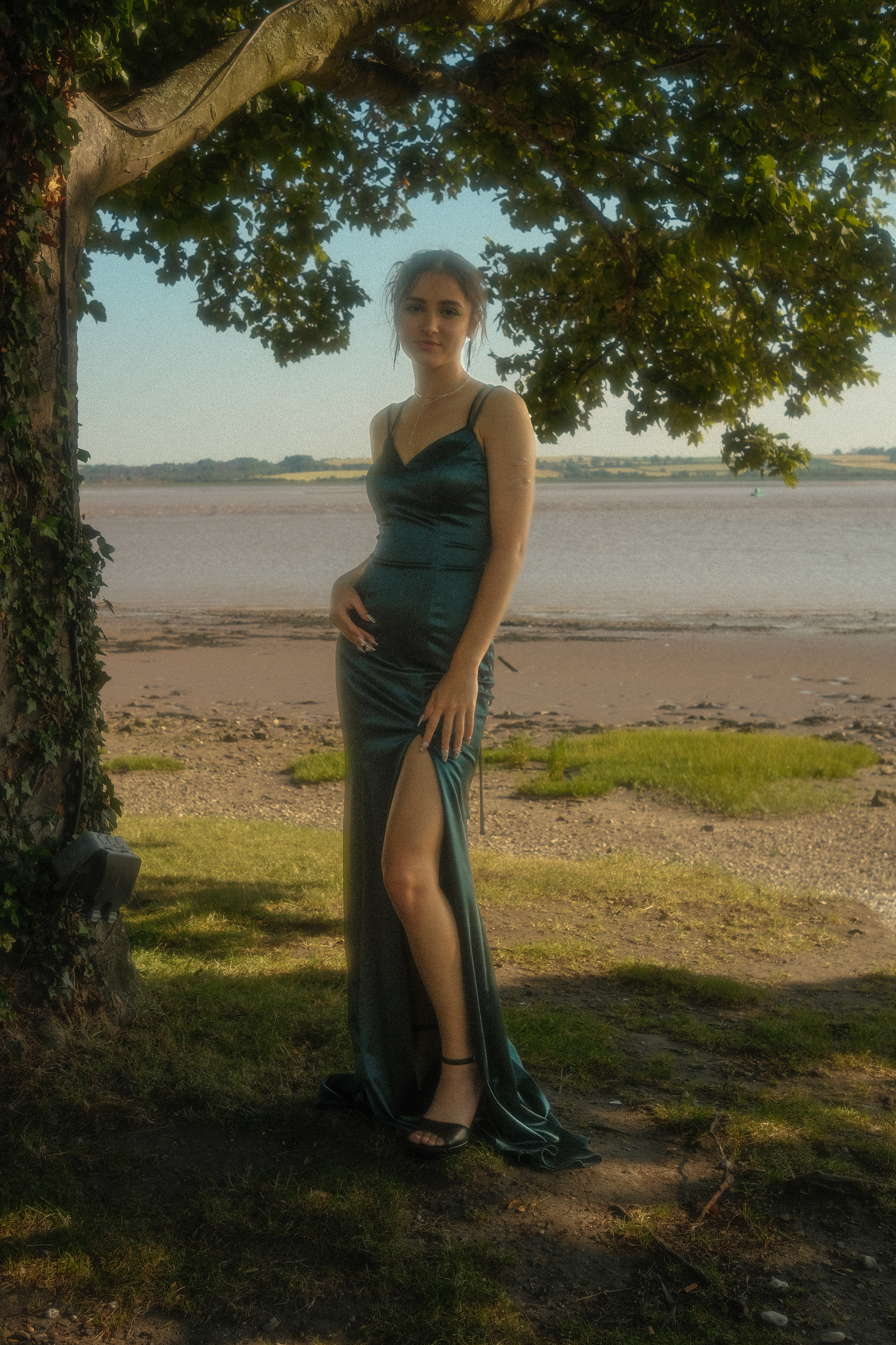 shot on - fujifilm xe4