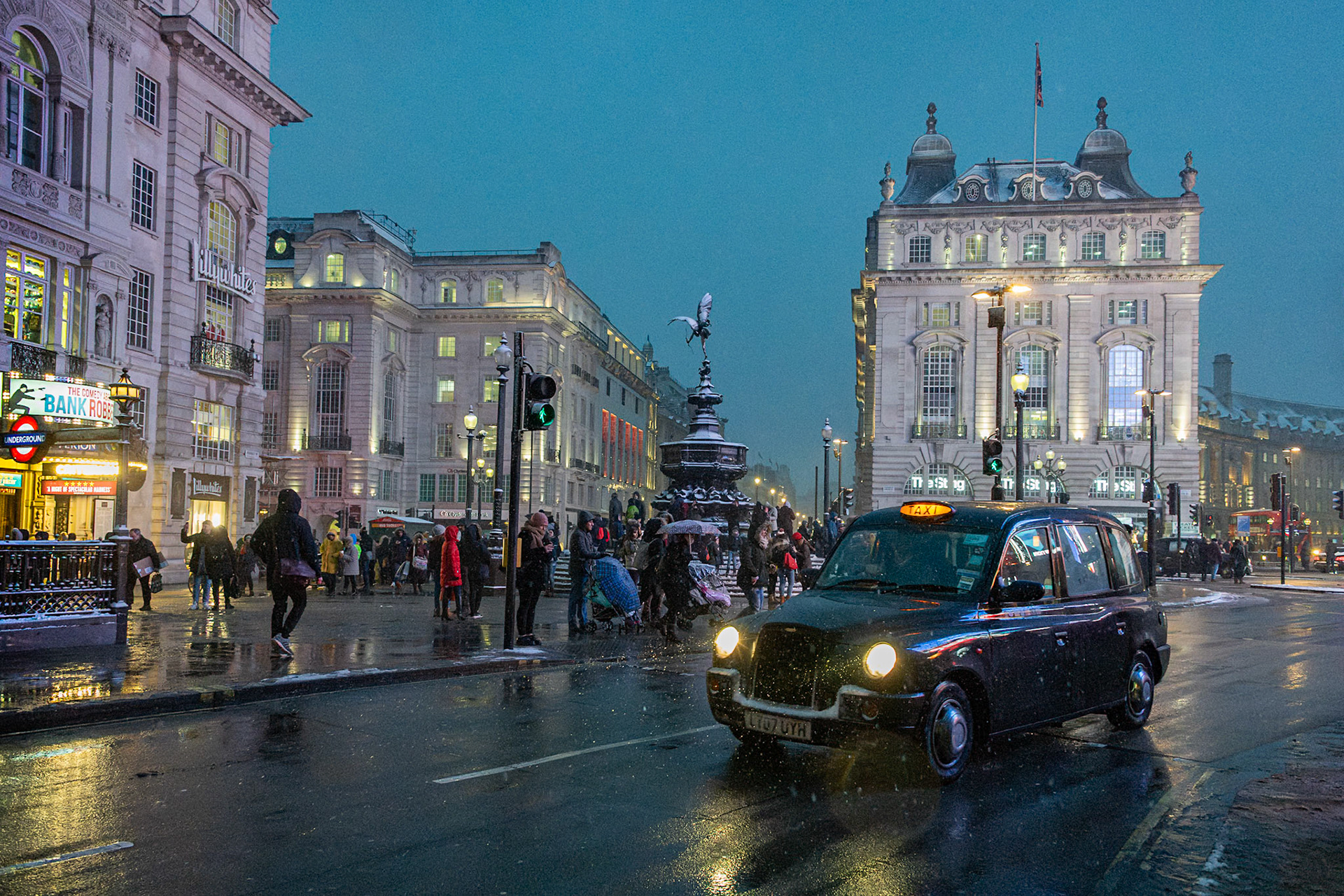 Piccadilly Circus