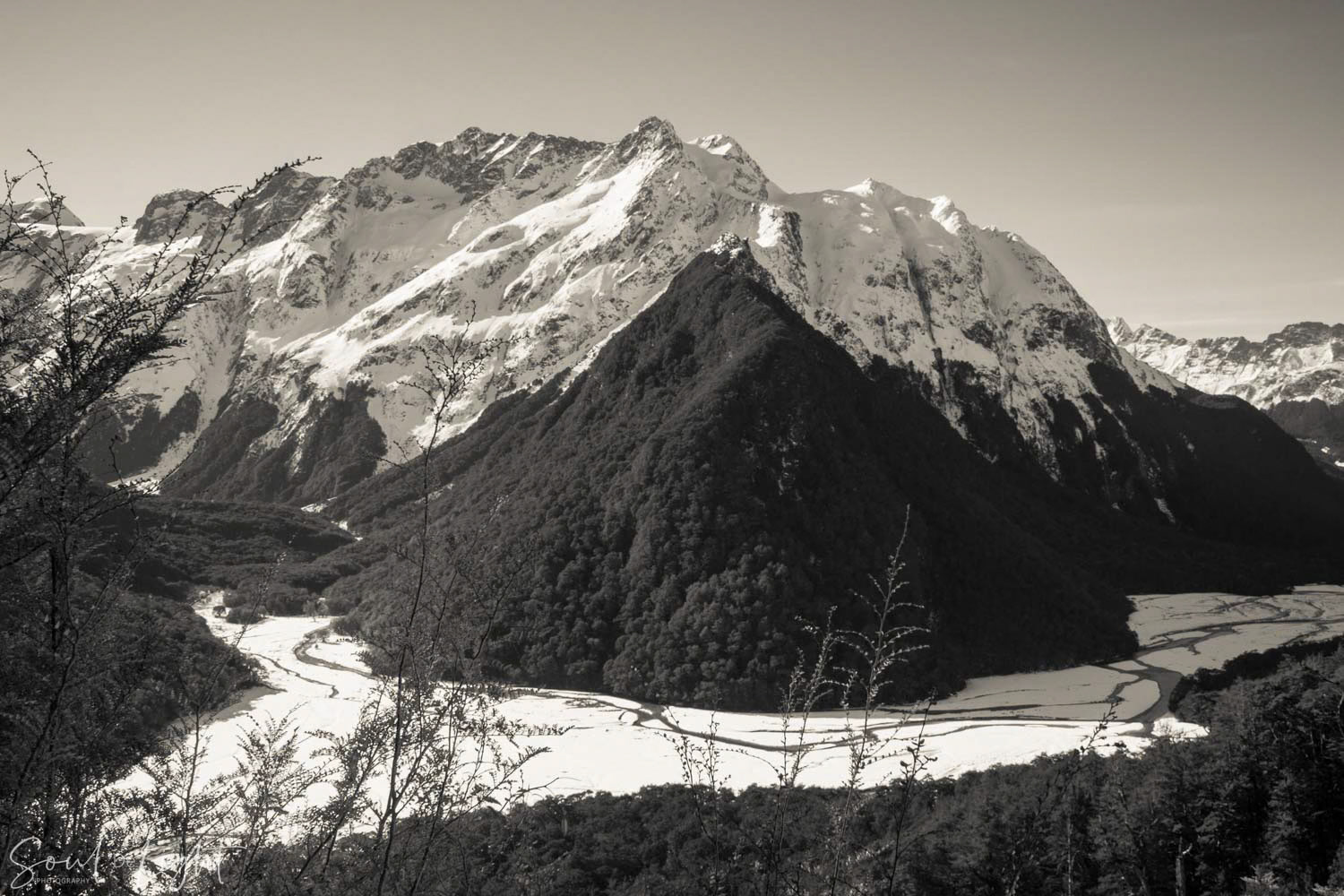 Momus, Mt Aspiring National Park