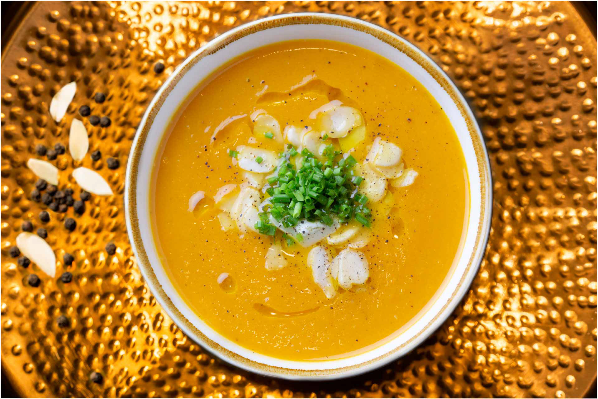 Soupe dorée