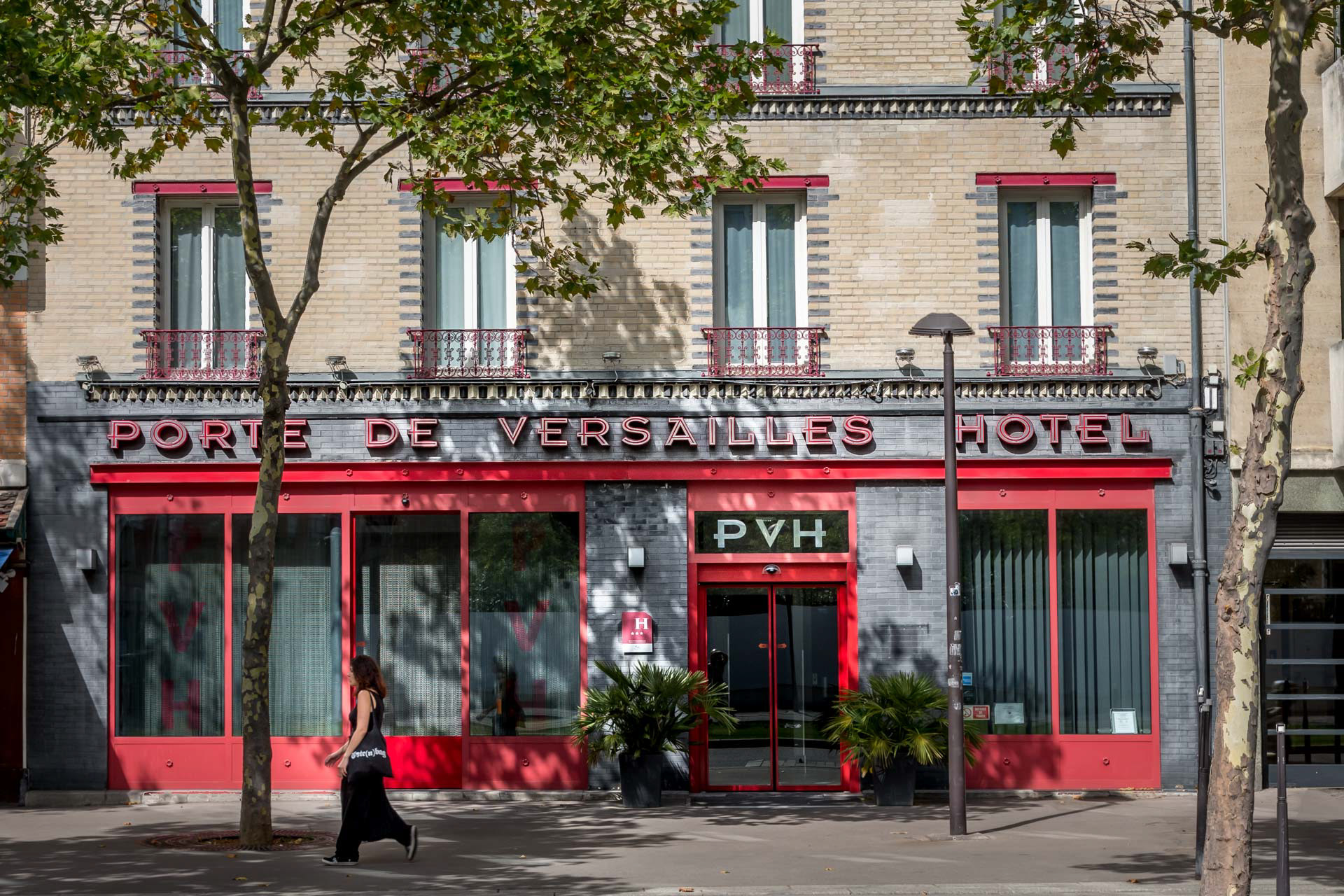 Devanture de l'hôtel