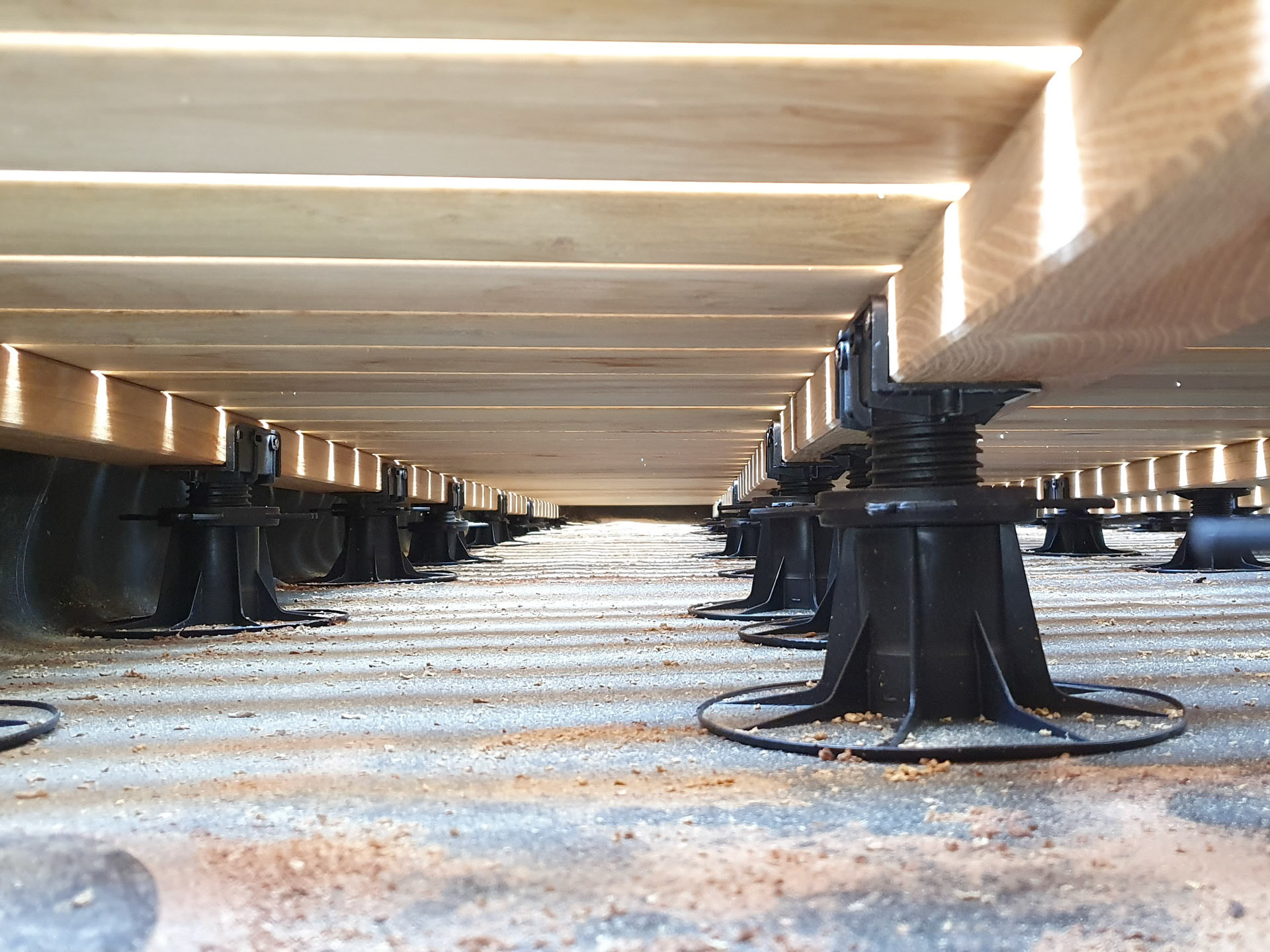 Plot et lambourde en Robinier