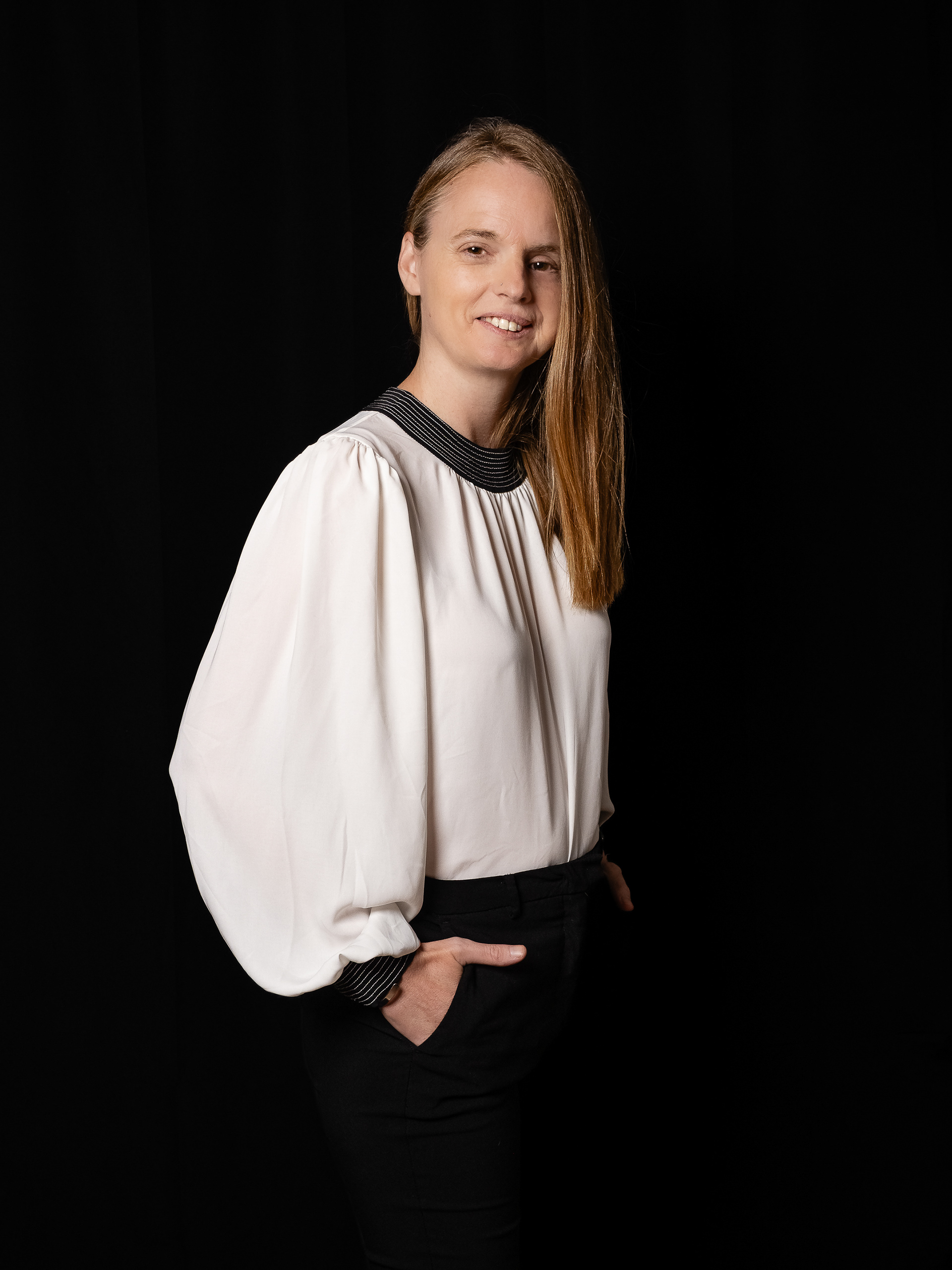 MARTA NARVÁEZ - PSICÓLOGA