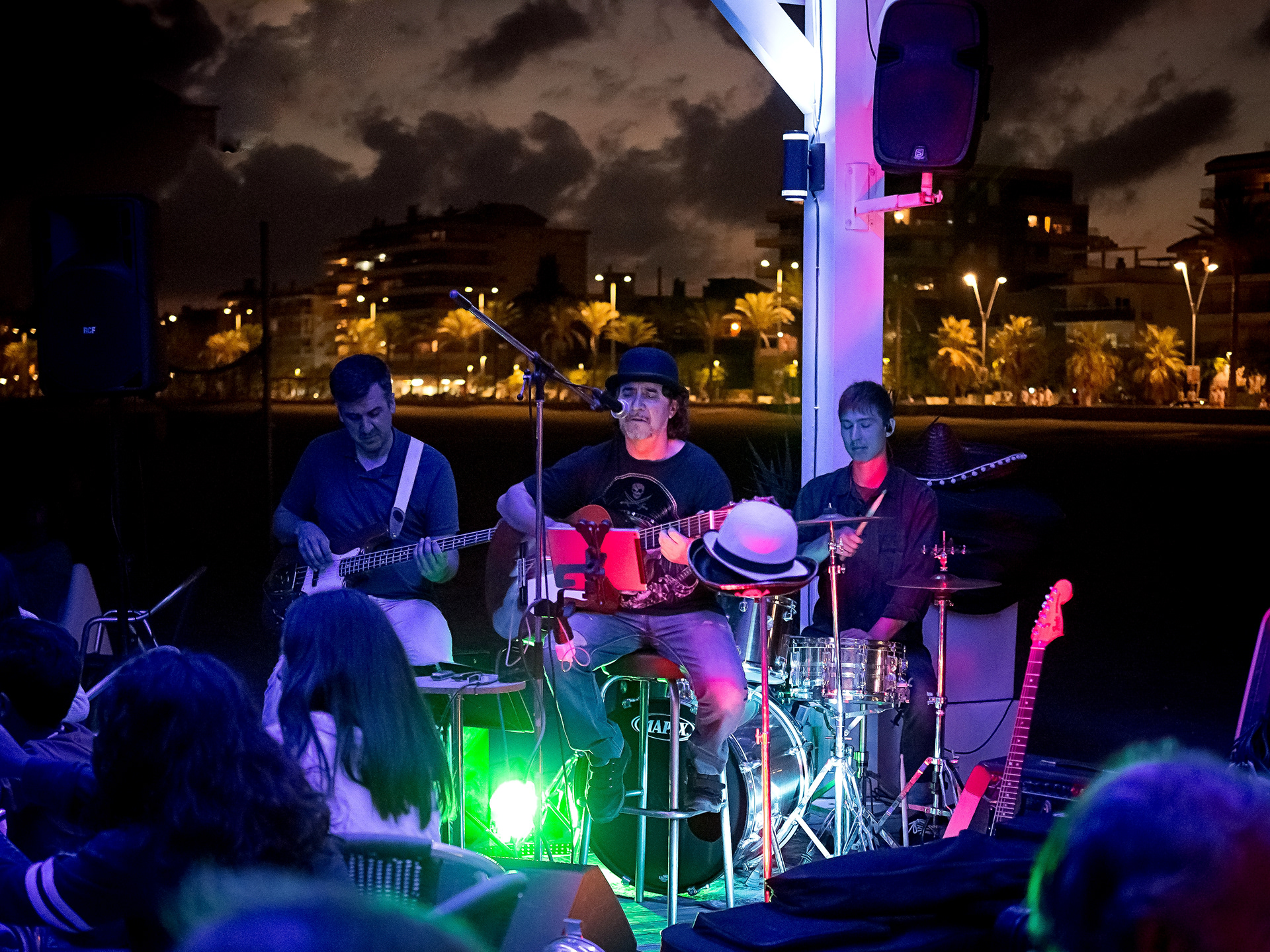 TRIBUTO A SABINA EN PLAYEROS CALAFELL