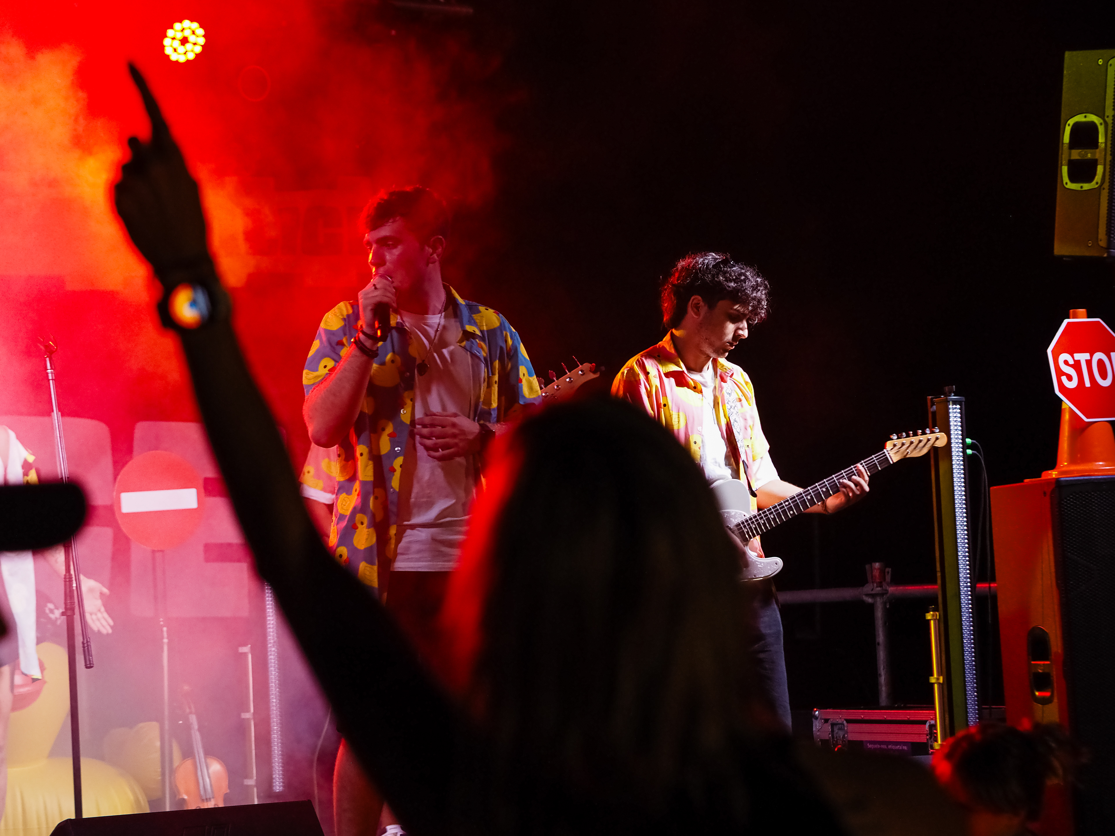 POLICE LINE EN LAS FIESTAS DE CAN GORDEI