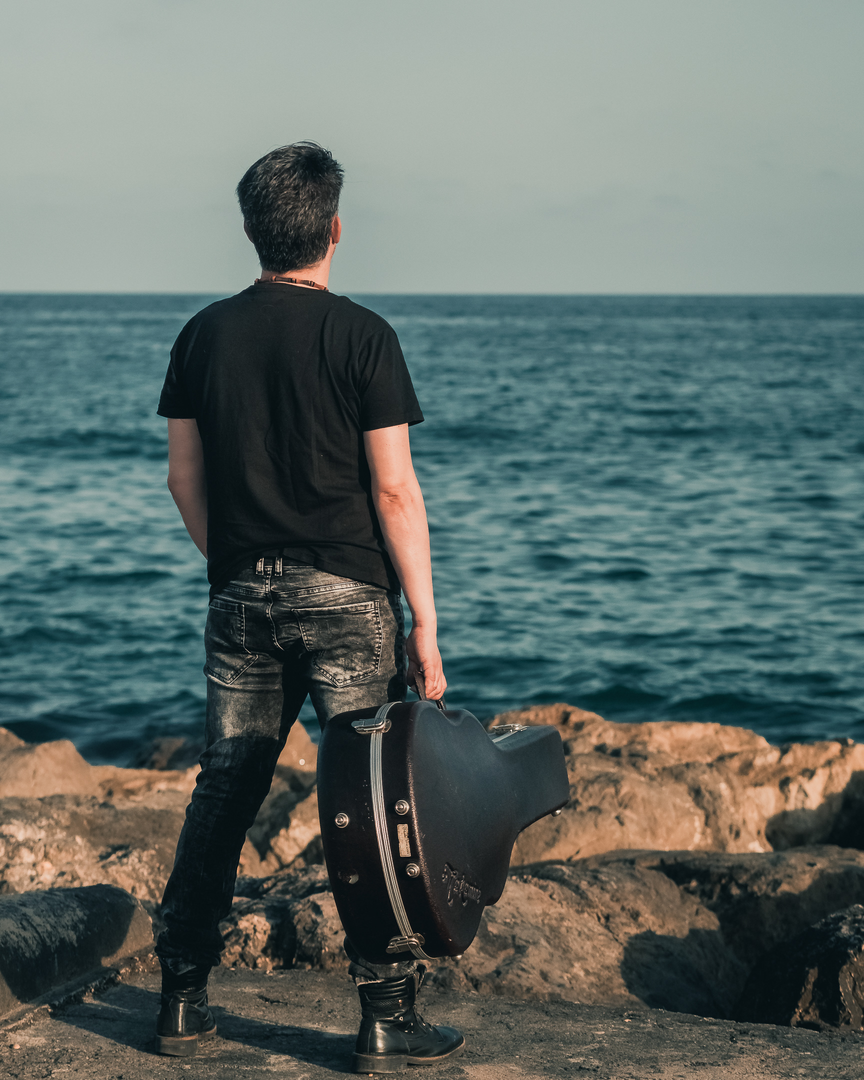 Munia sesión SS.RR y promo