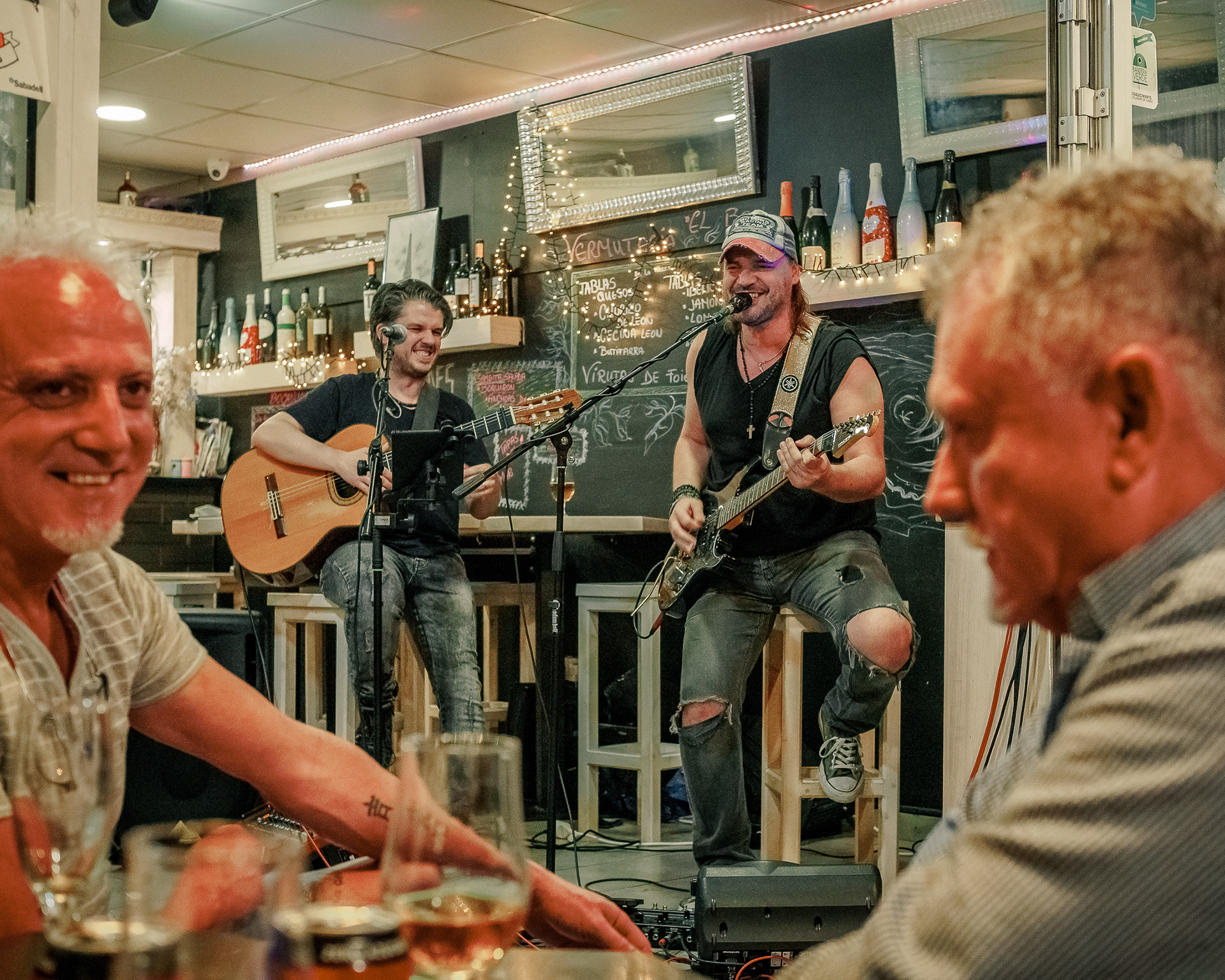 FAKERS DUO EN SEGUR DE CALAFELL