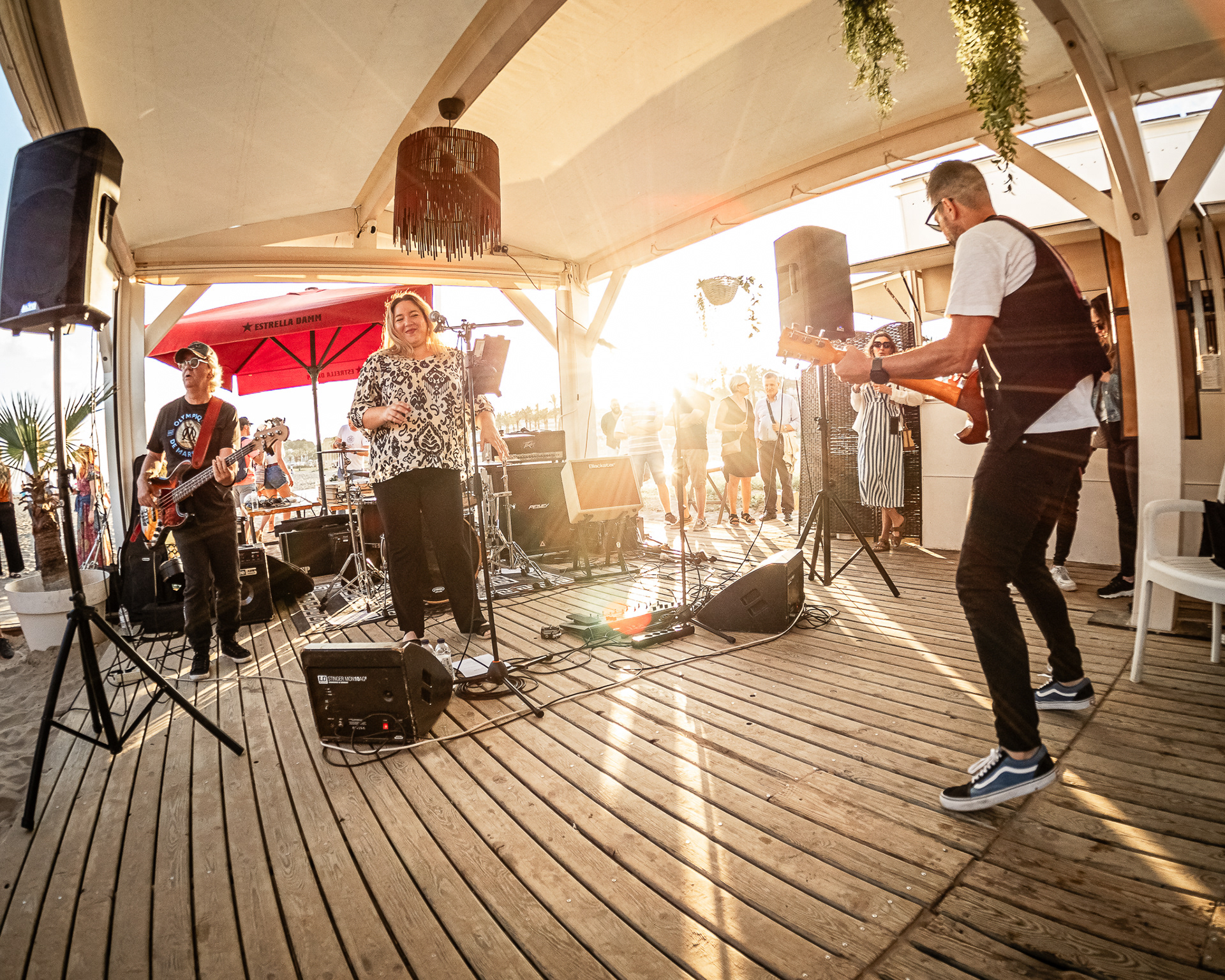 VANILLA SOUND EN CHIRINGUITO IBIZA