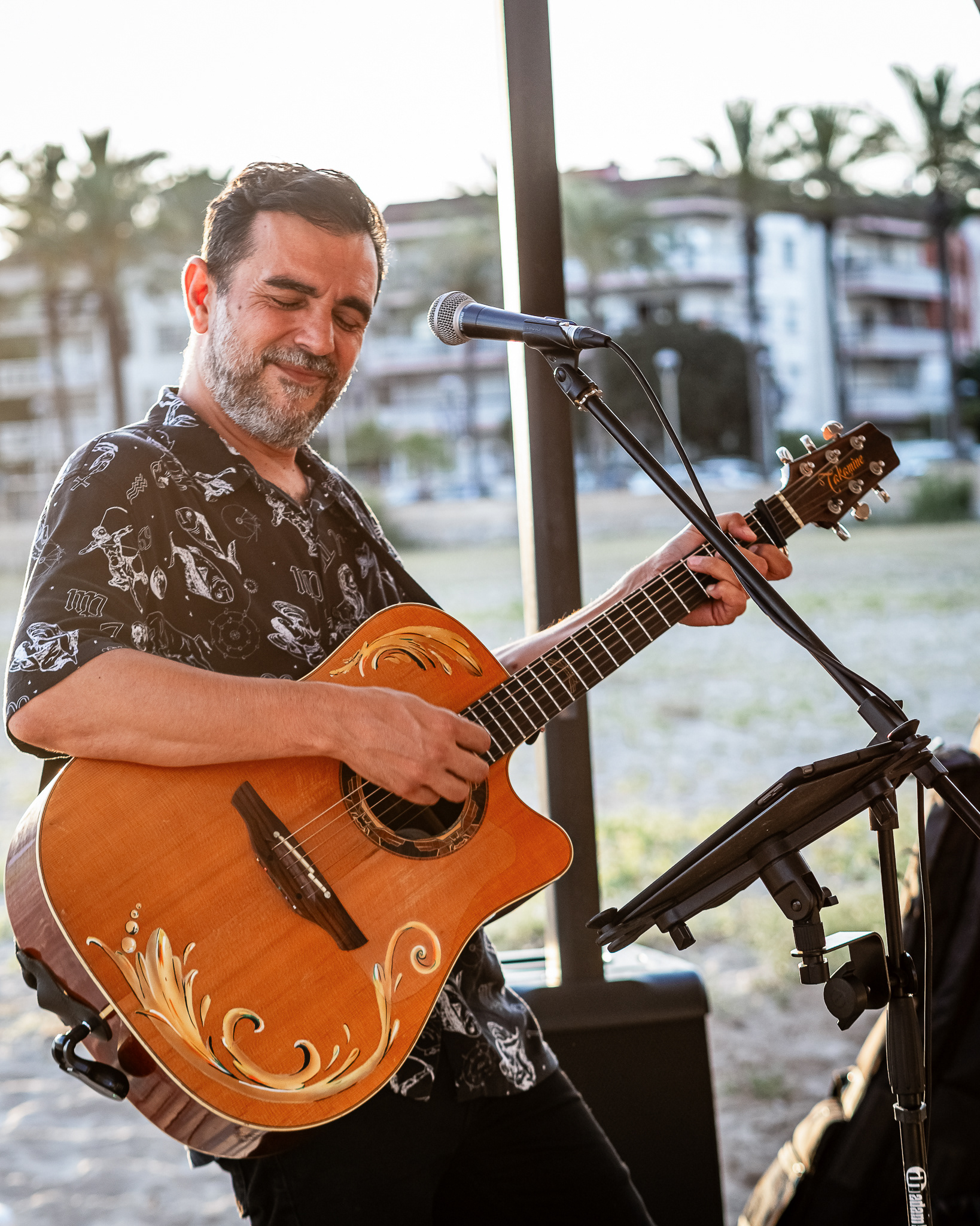 JOAN TENA EN CHIRINGUITO IBIZA