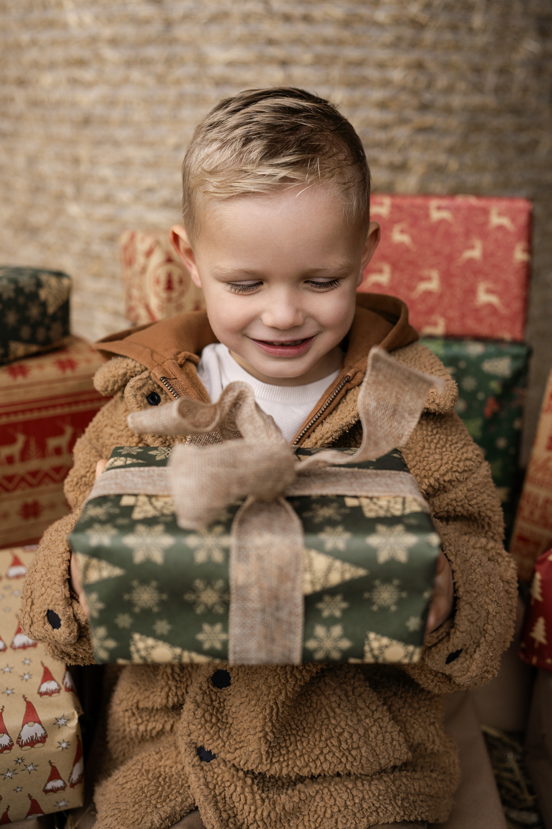 Kinderfotos mit Geschenken Siegen