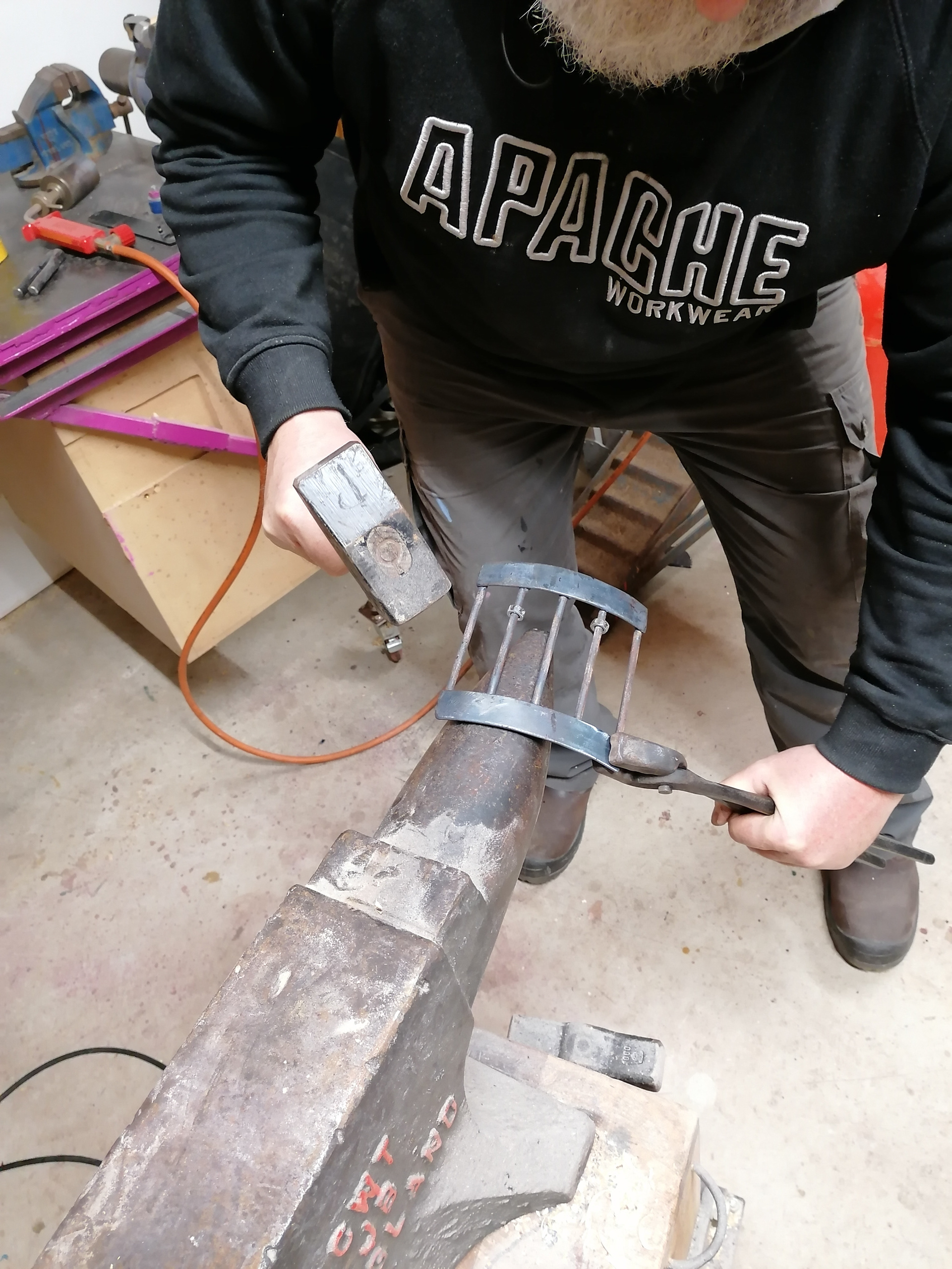 Forging to shape