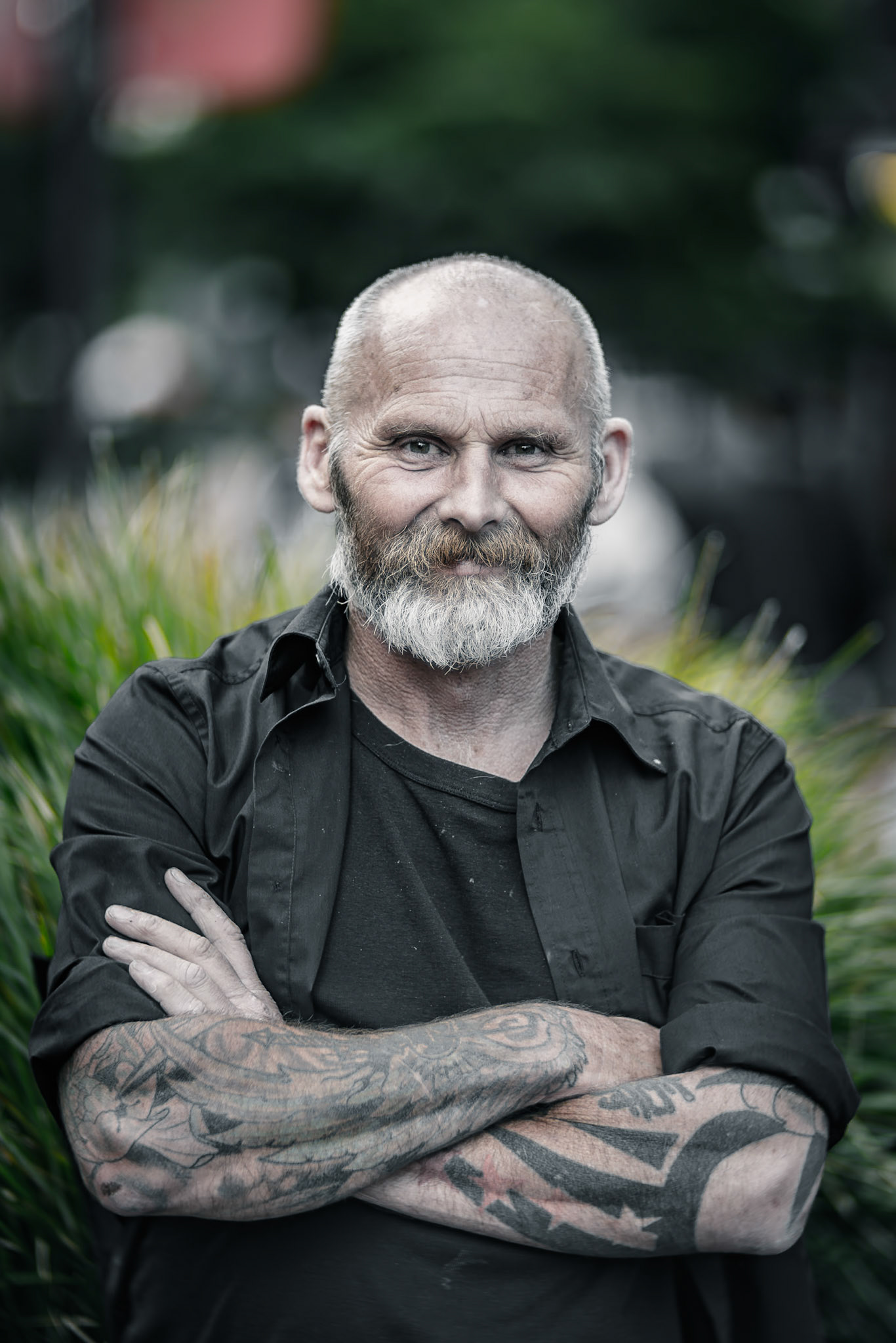 Matt outside Hotel Bristol on Cuba Street