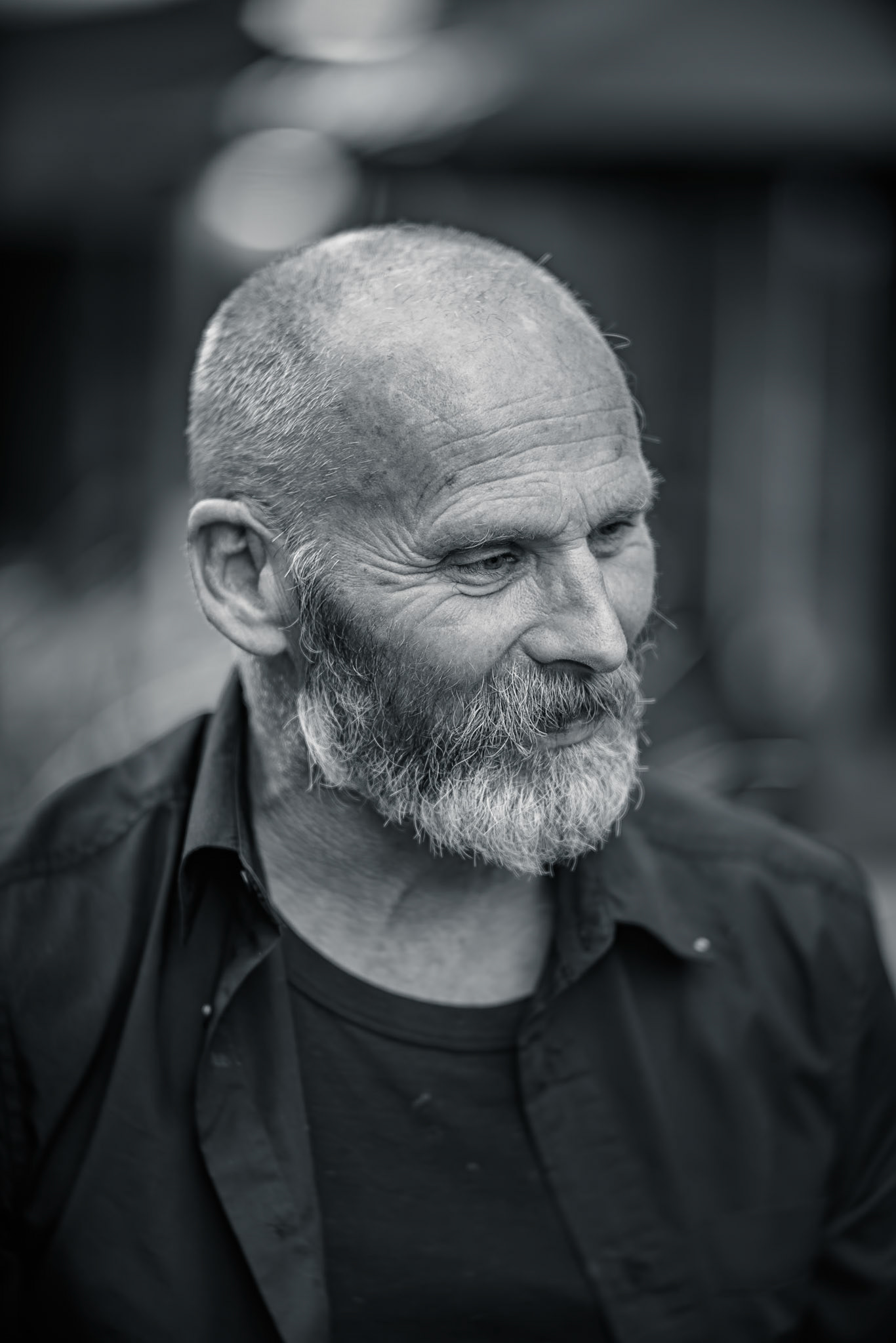 Matt outside Hotel Bristol on Cuba Street