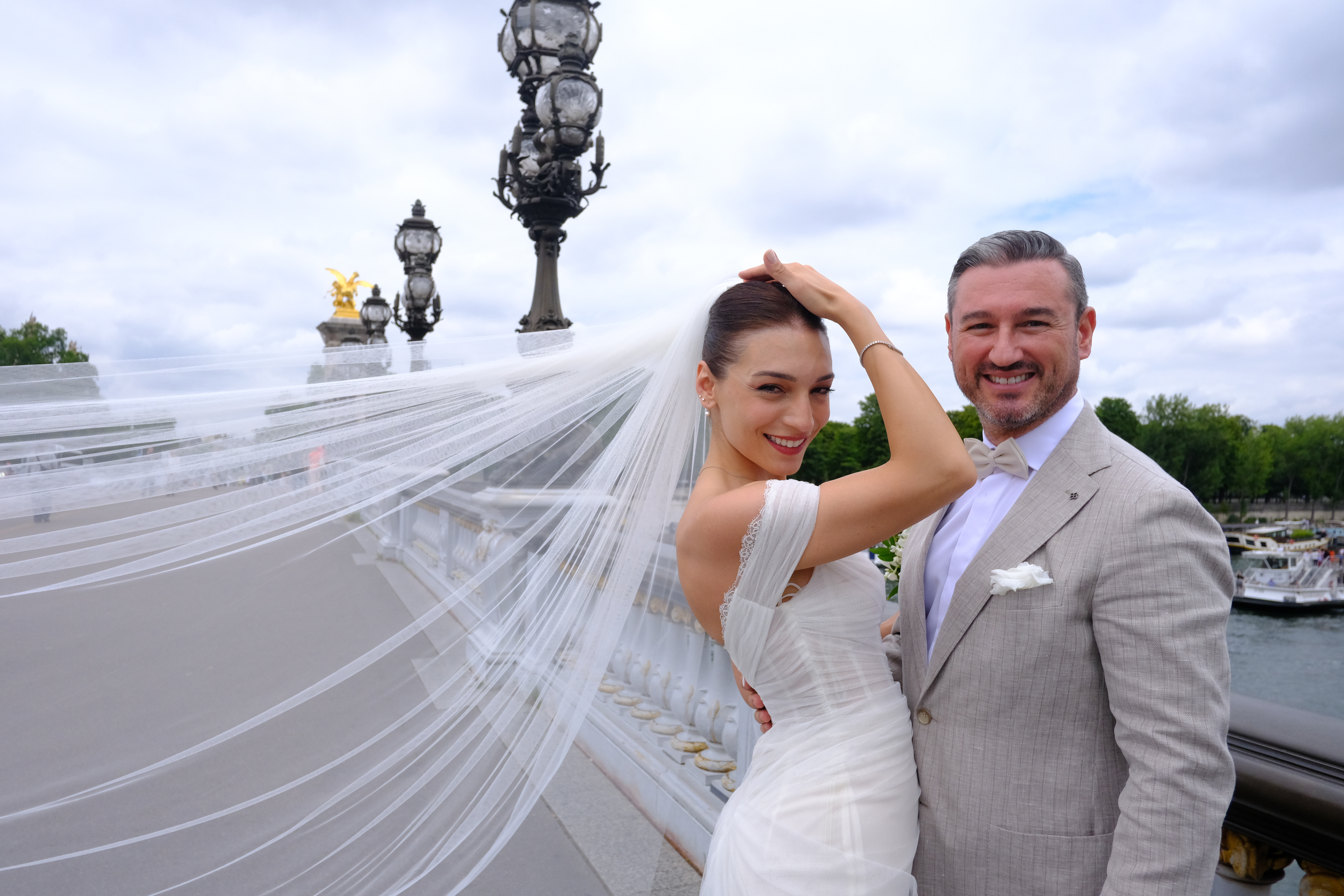 Seda & Firat - Pont Alexandre III
