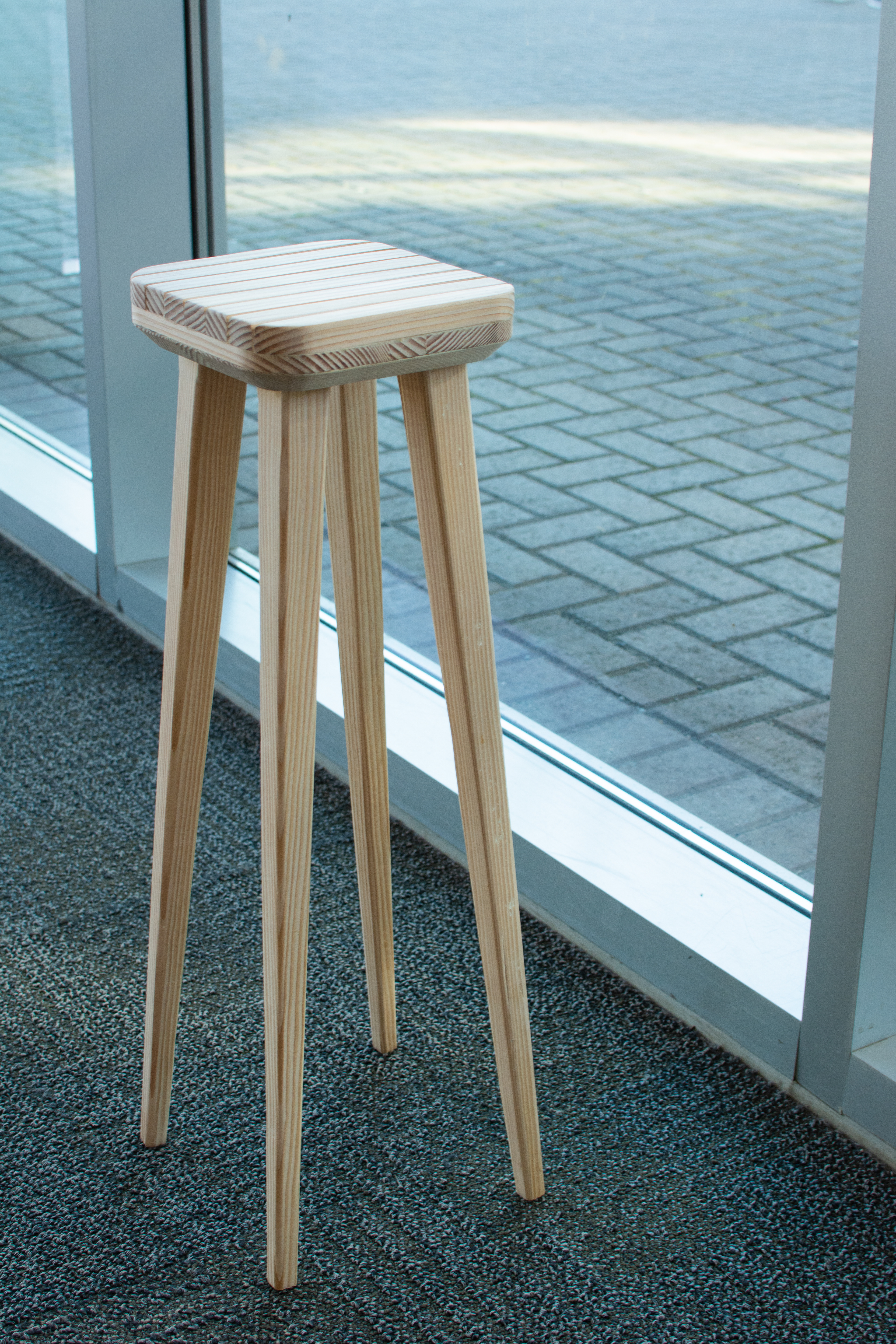 Stool (Wood, one 2x4)