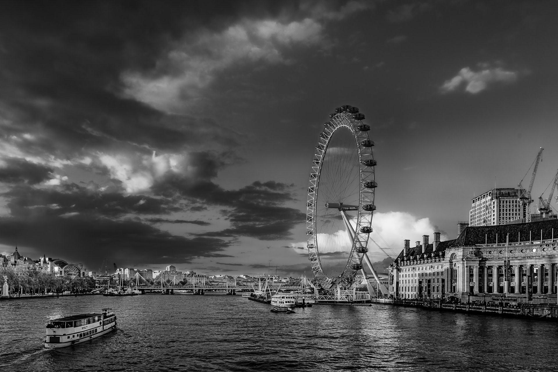 London Eye and County Hall, 2017