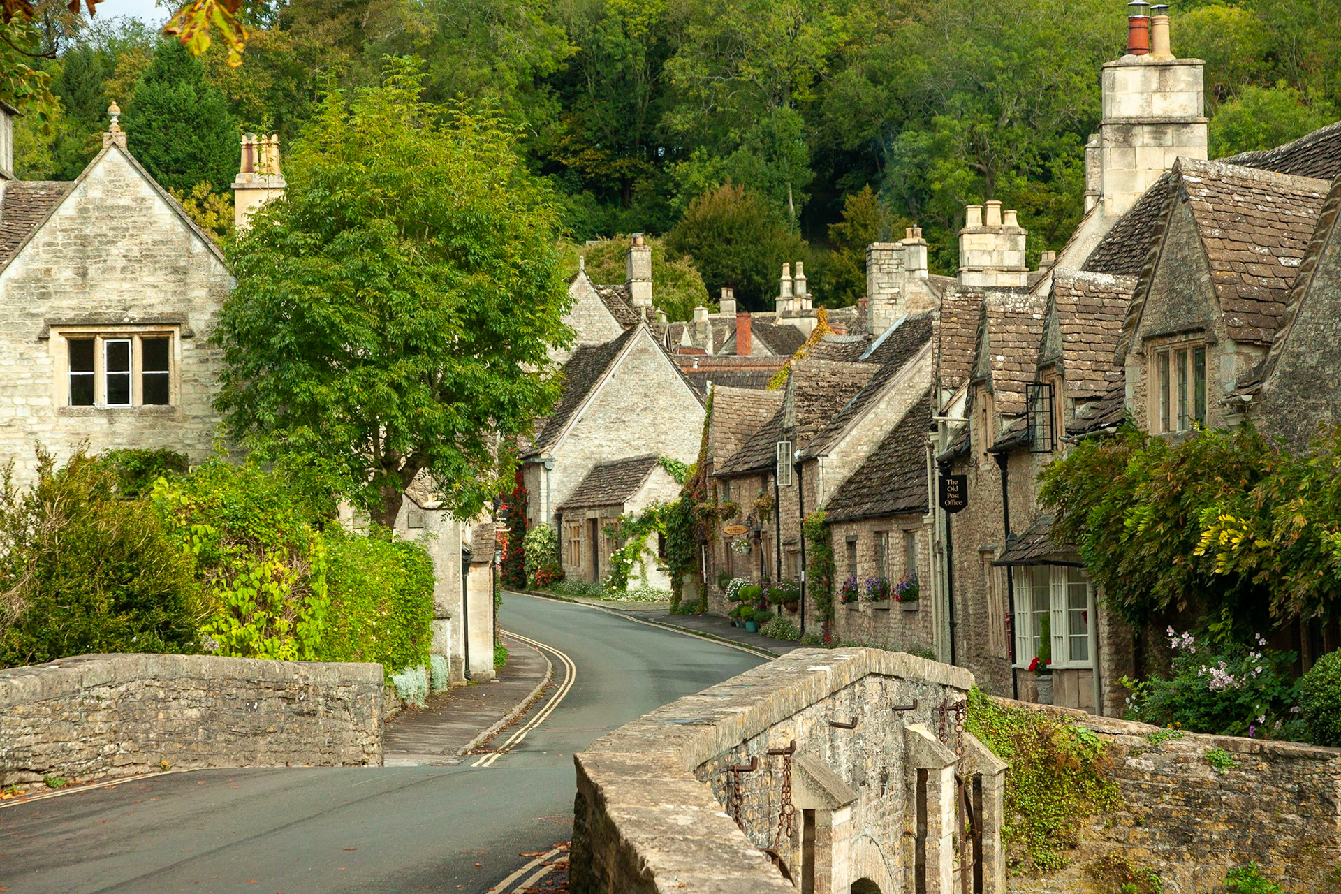 Castle Combe, 2011