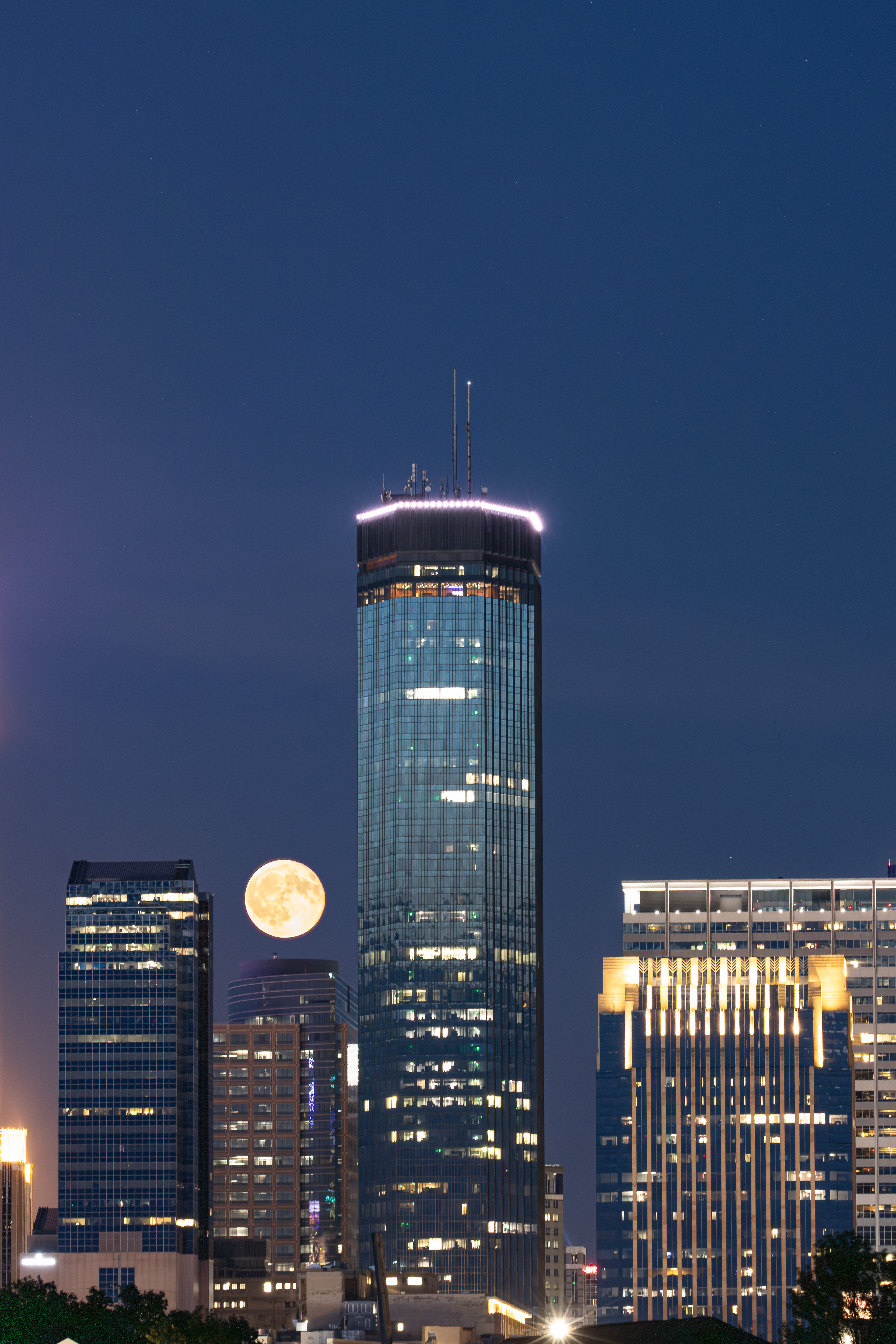 IDS Tower, Minneapolis