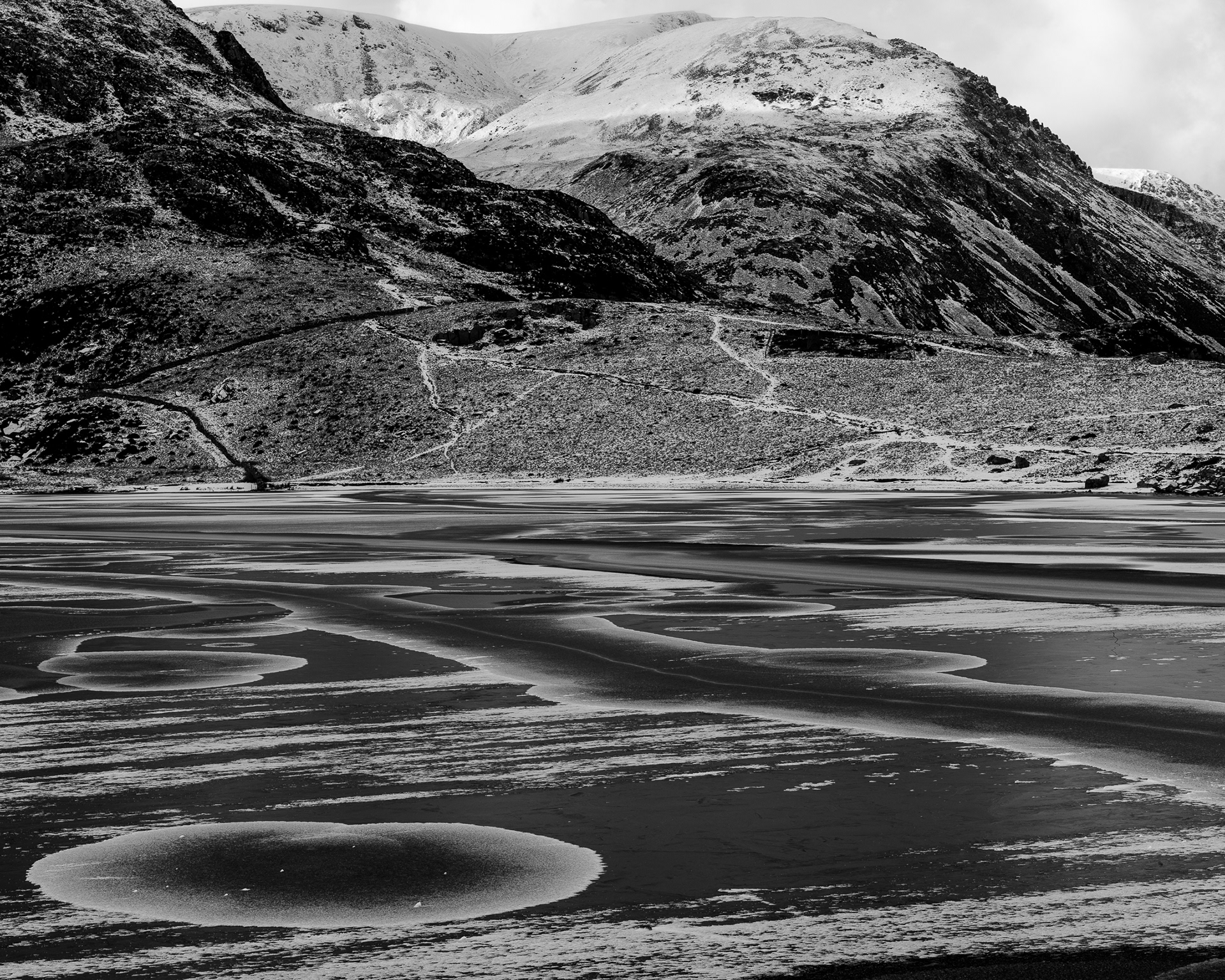 Ice covered Llyn Ogwen