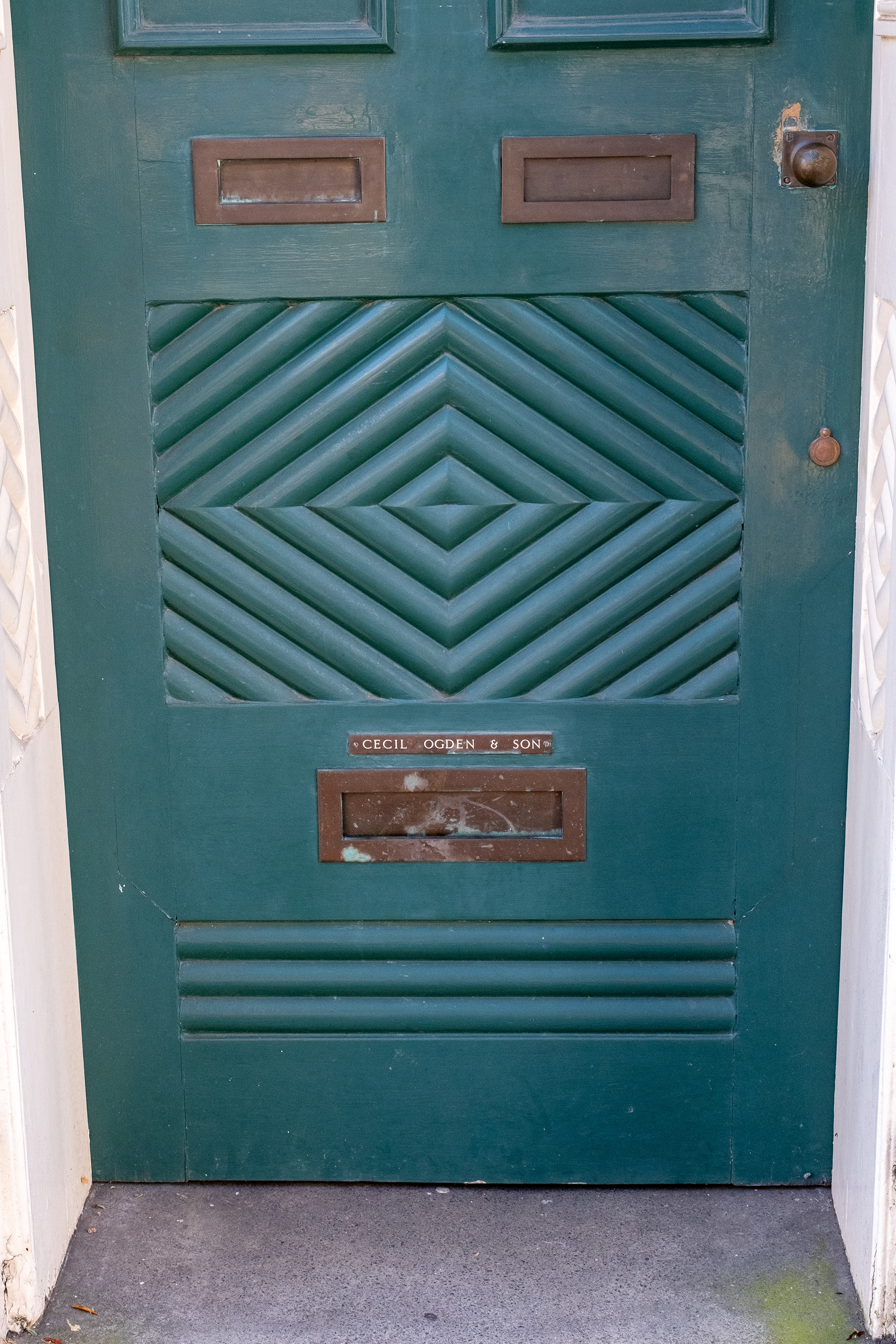 Optical illusion door