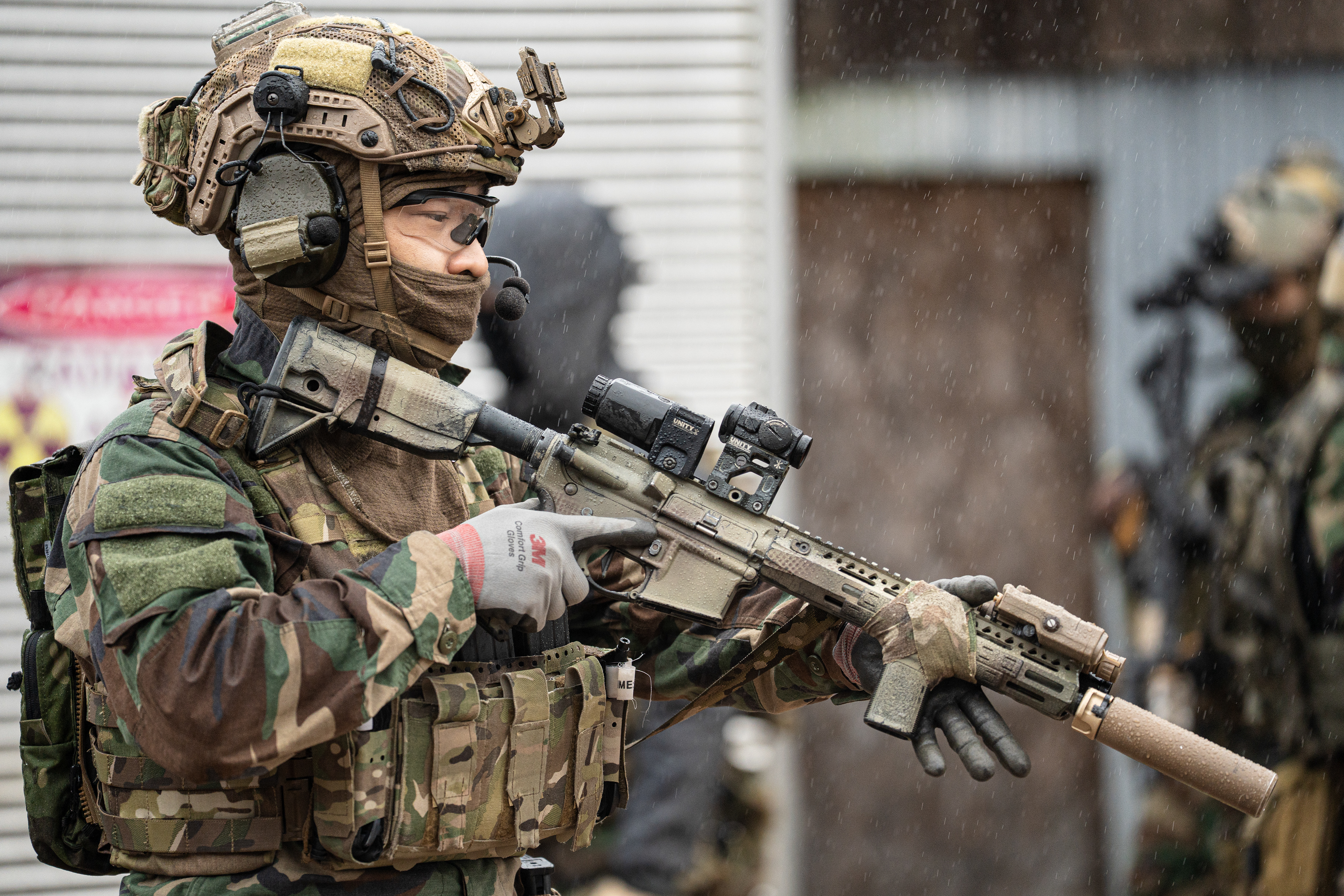 協力：Aegis Material Supplier