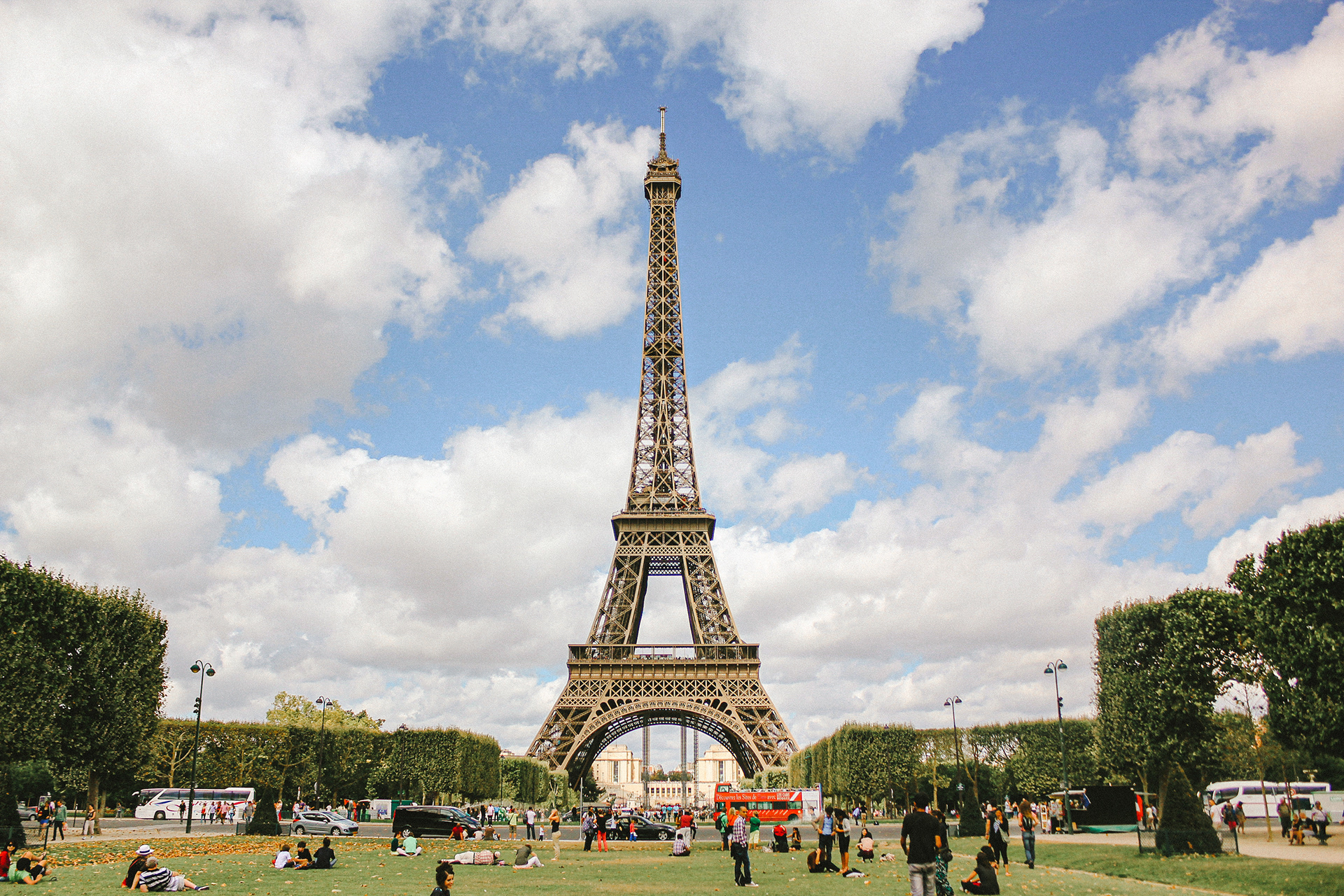 시월 / ✈ France - Paris / ♪ 장윤주 - 파리에 부친 편지