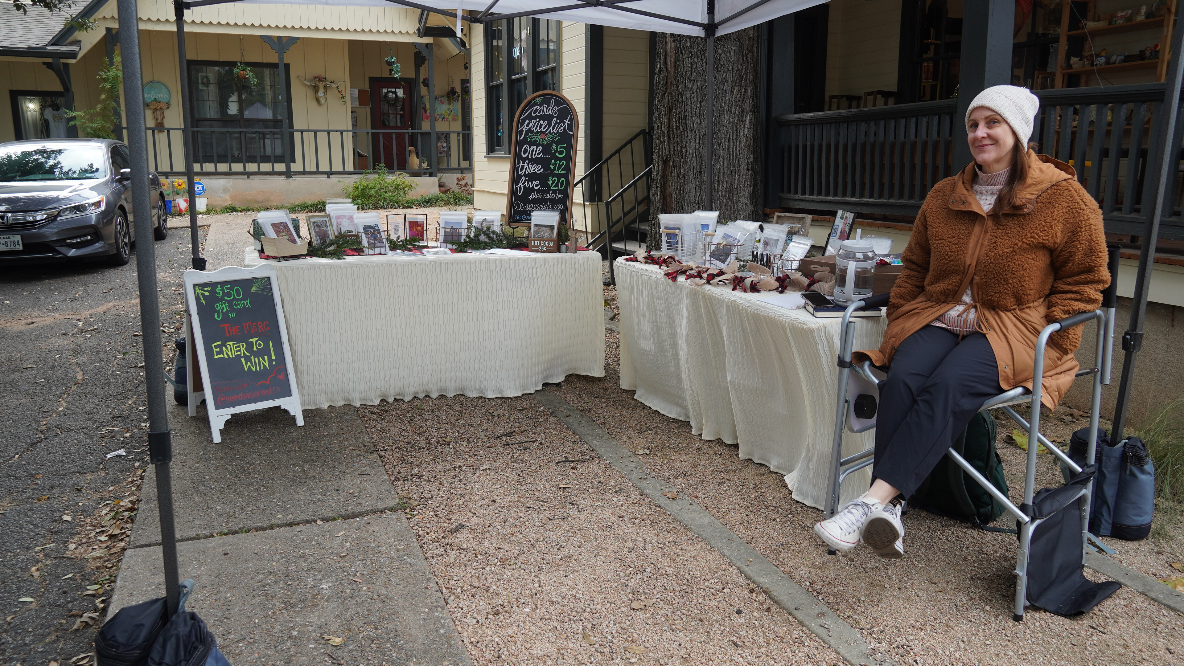 Having a giveaway for purchasing around the holidays. 