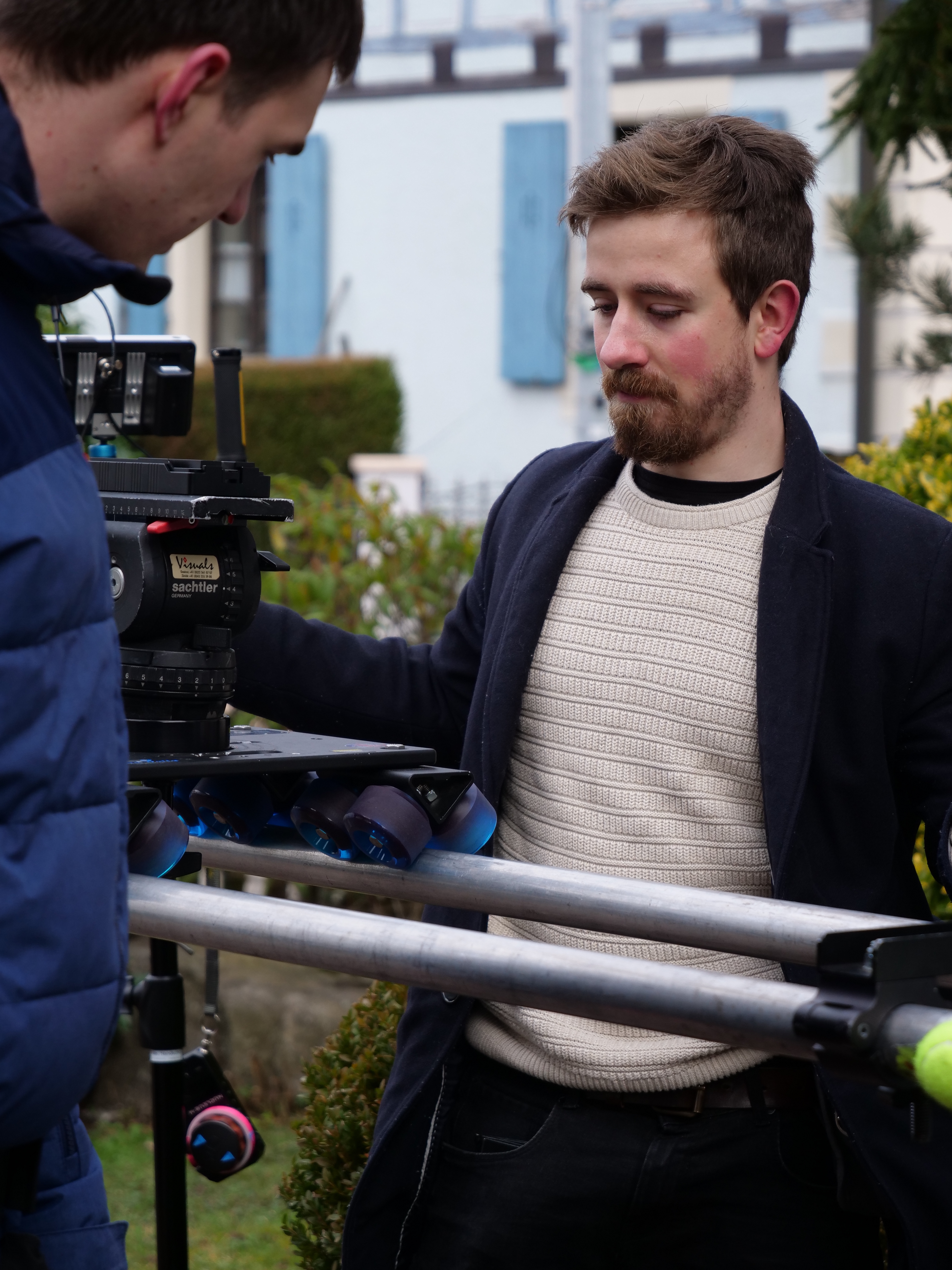 'Holding On' (2022) @Lea-Annina Deutsch