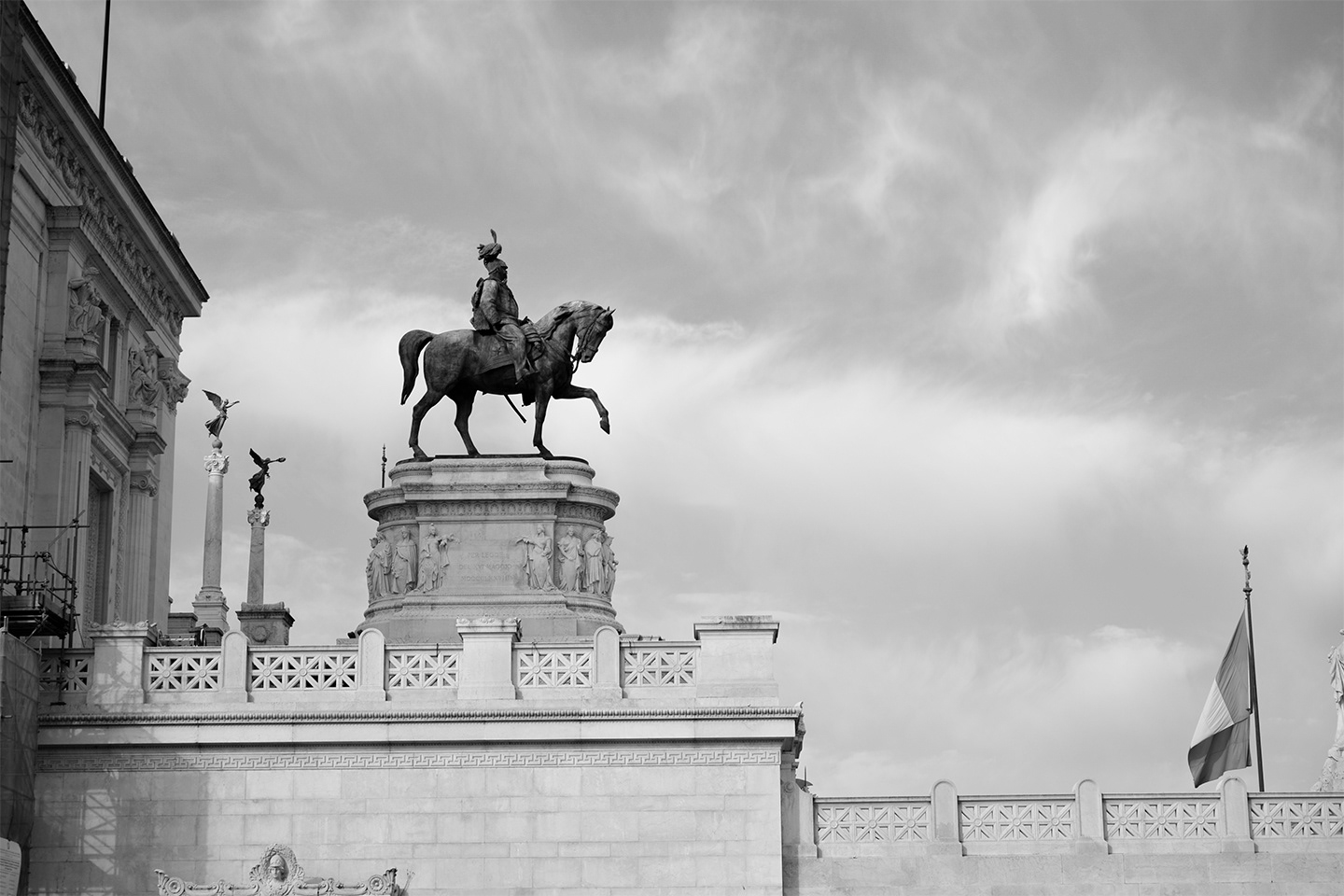 ROMA