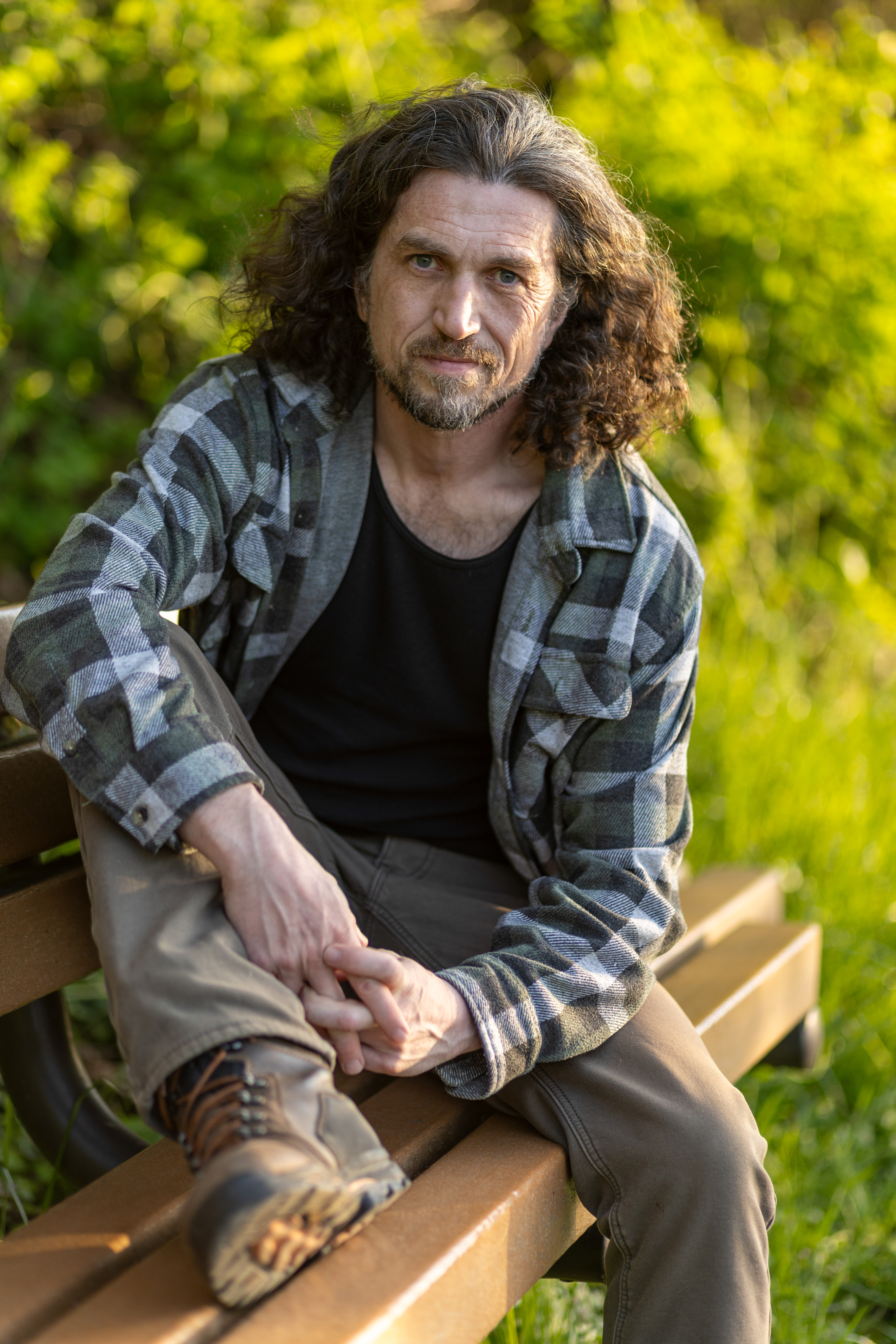 Bench philosopher. Occasional heart-thief.