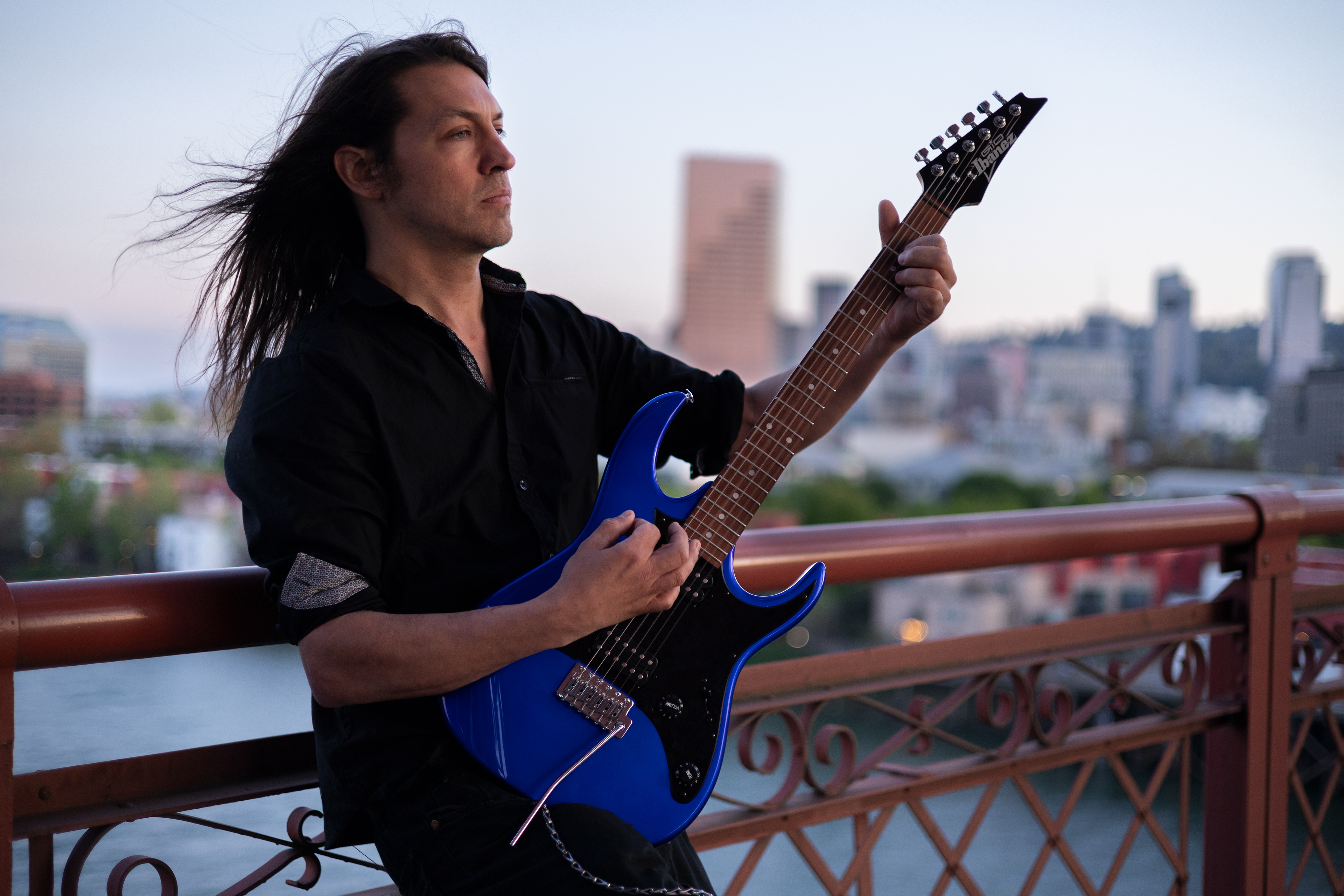 Shredding strings and stealing hearts.