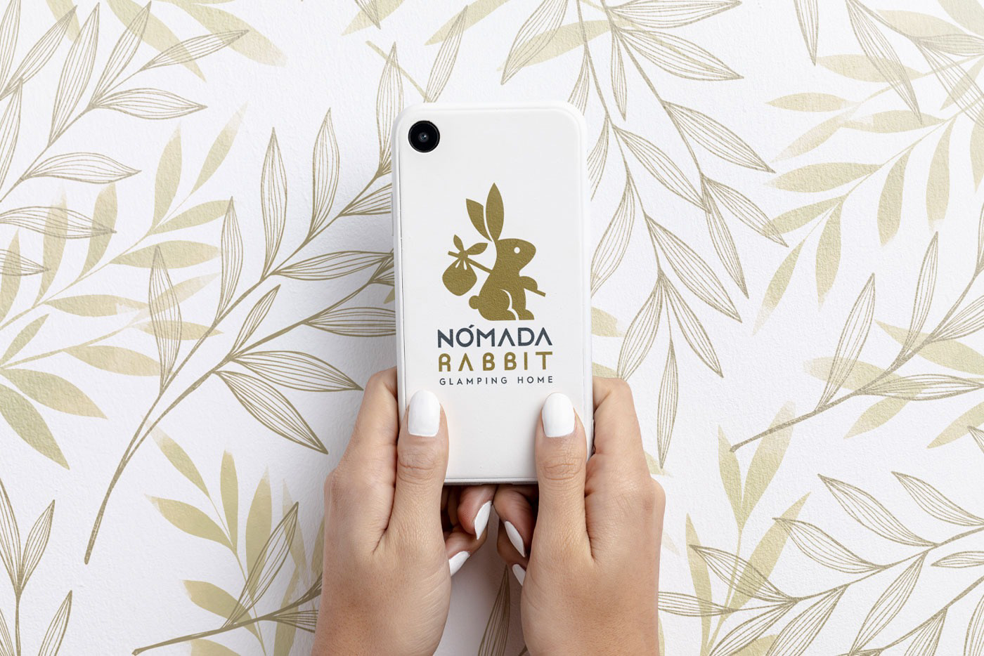 nómada rabbit phone case carcasa