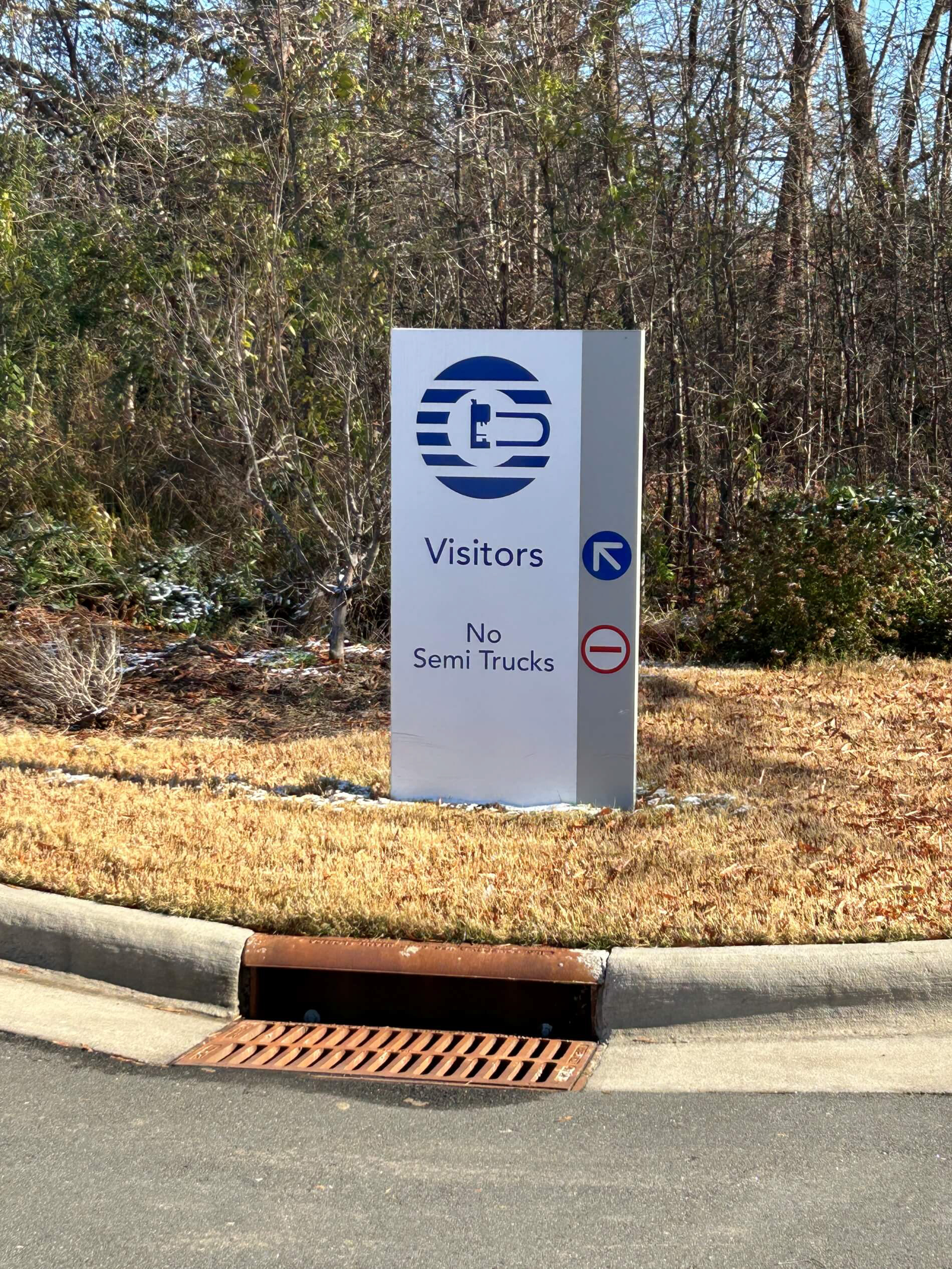 Single-sided directional pylon • Cancer Diagnostics • Durham, NC