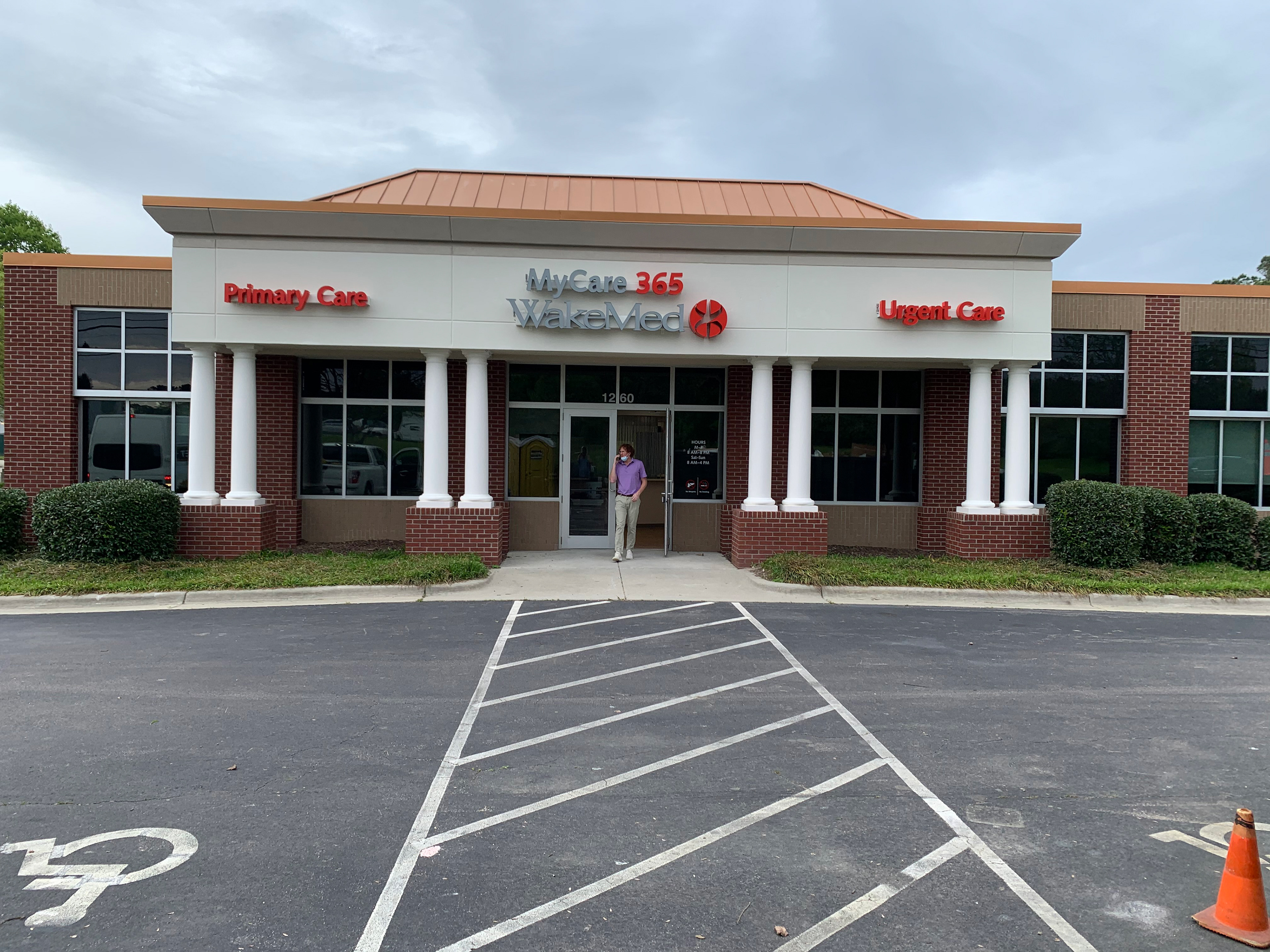 WakeMed MyCare 365 • Zebulon, NC • Front Raceway Logo and Text (Illuminated)
