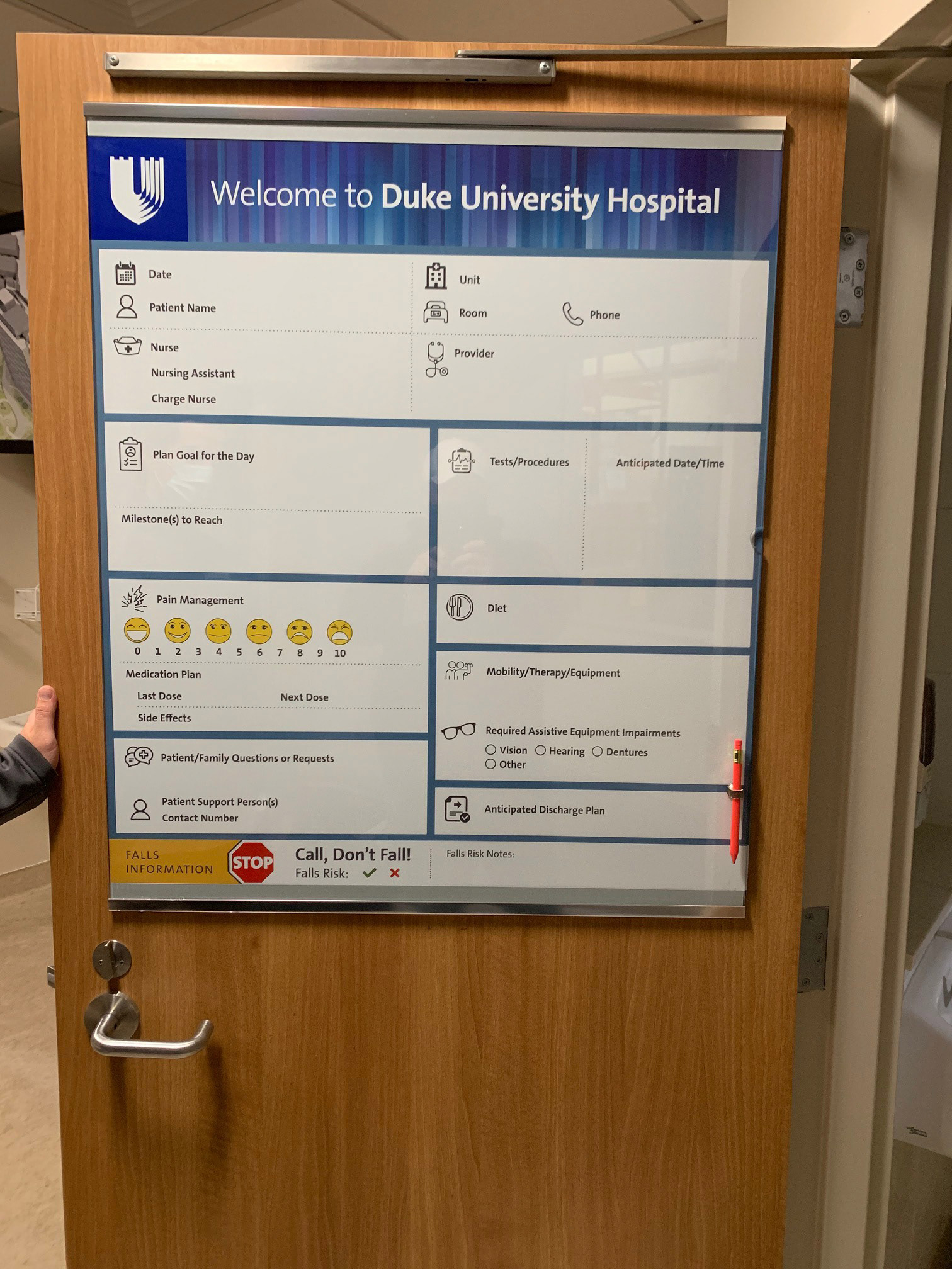 Glass Marker Board, Patient Room • Duke University Hospital • Durham, NC